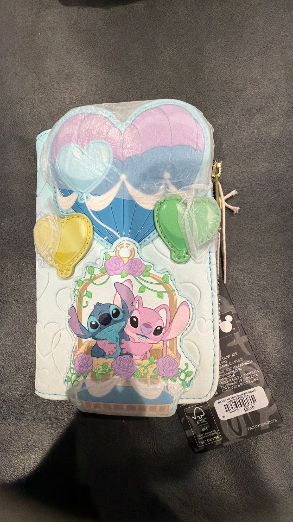 Stitch air ballon wallet NWT