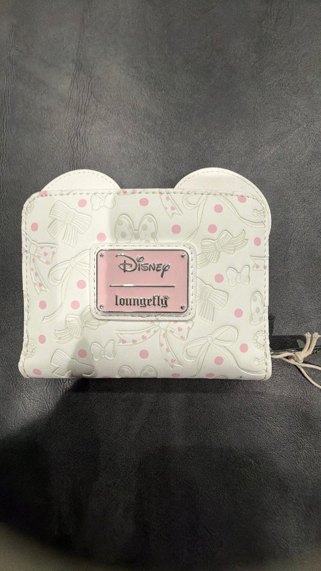 Minnie Mouse wallet NWT