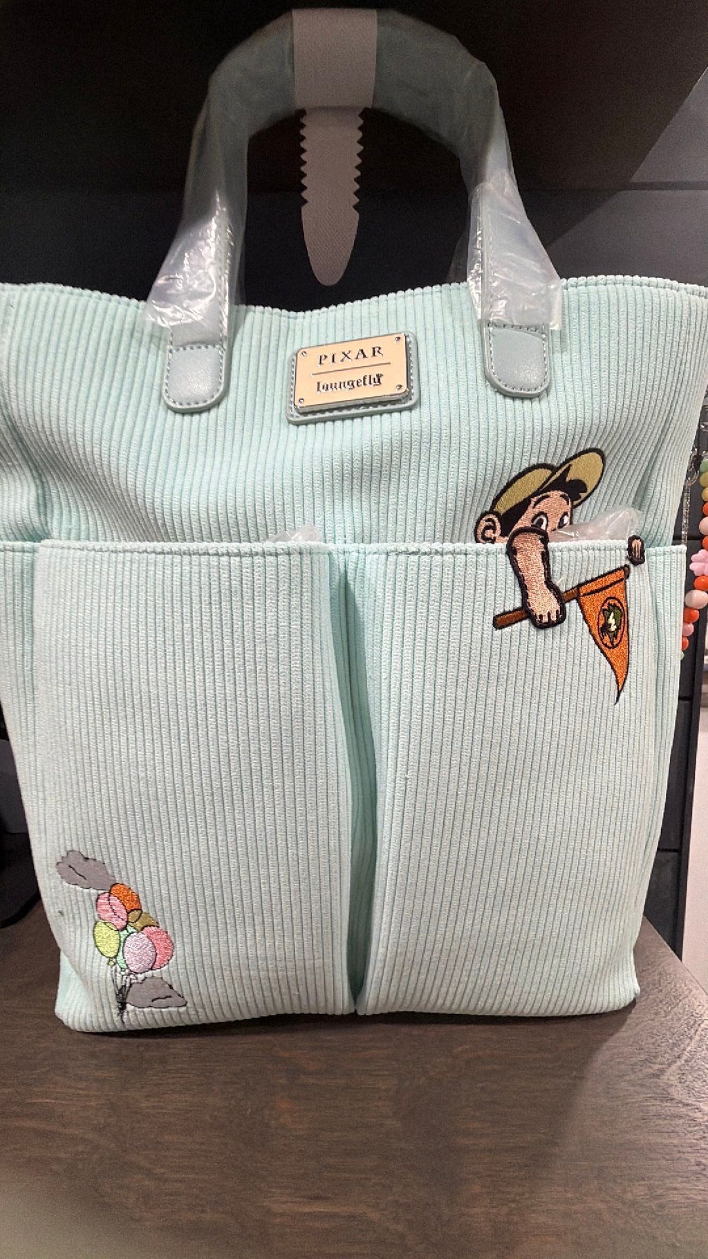 Up tote NWT