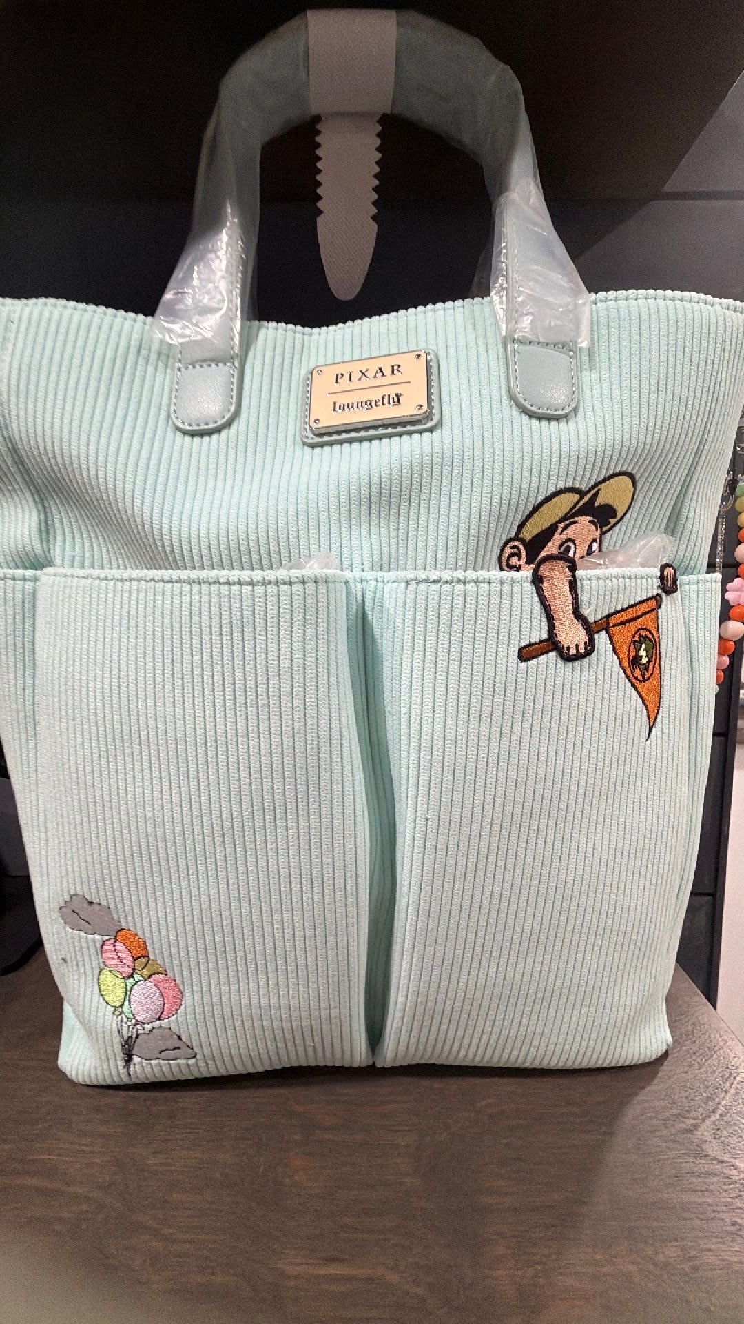 Up tote NWT