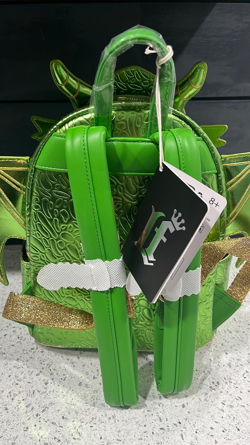 Green Dragon NWT
