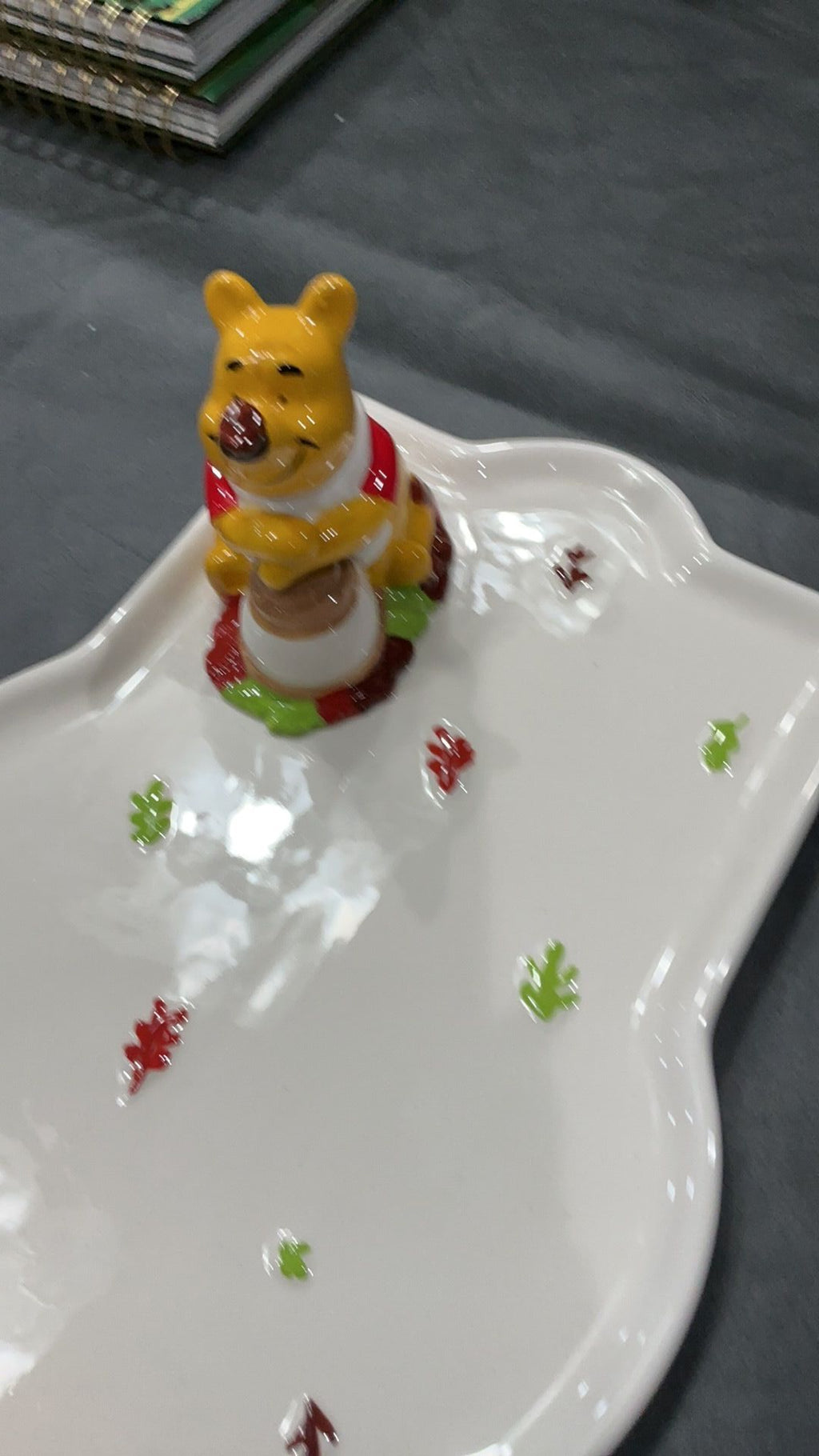 Winnie the Pooh serving tray NWT