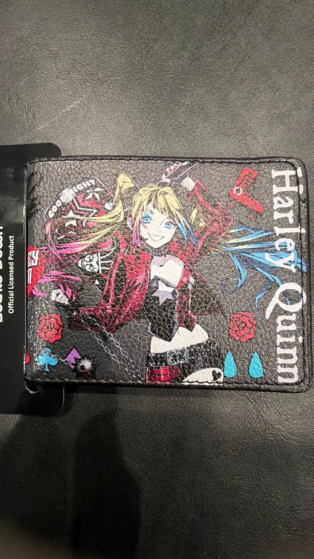 Harley Quinn bifold wallet NWT