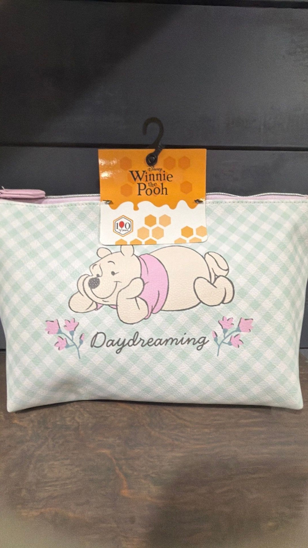 Winnie the Pooh travel bag NWT
