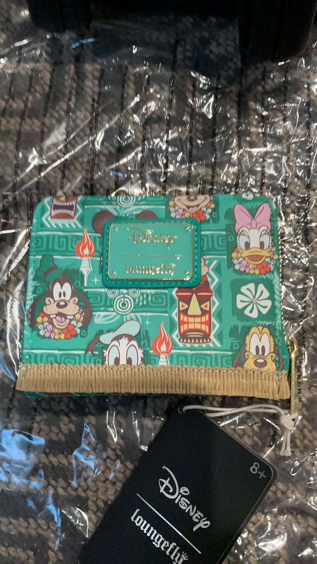 Tiki wallet NWT