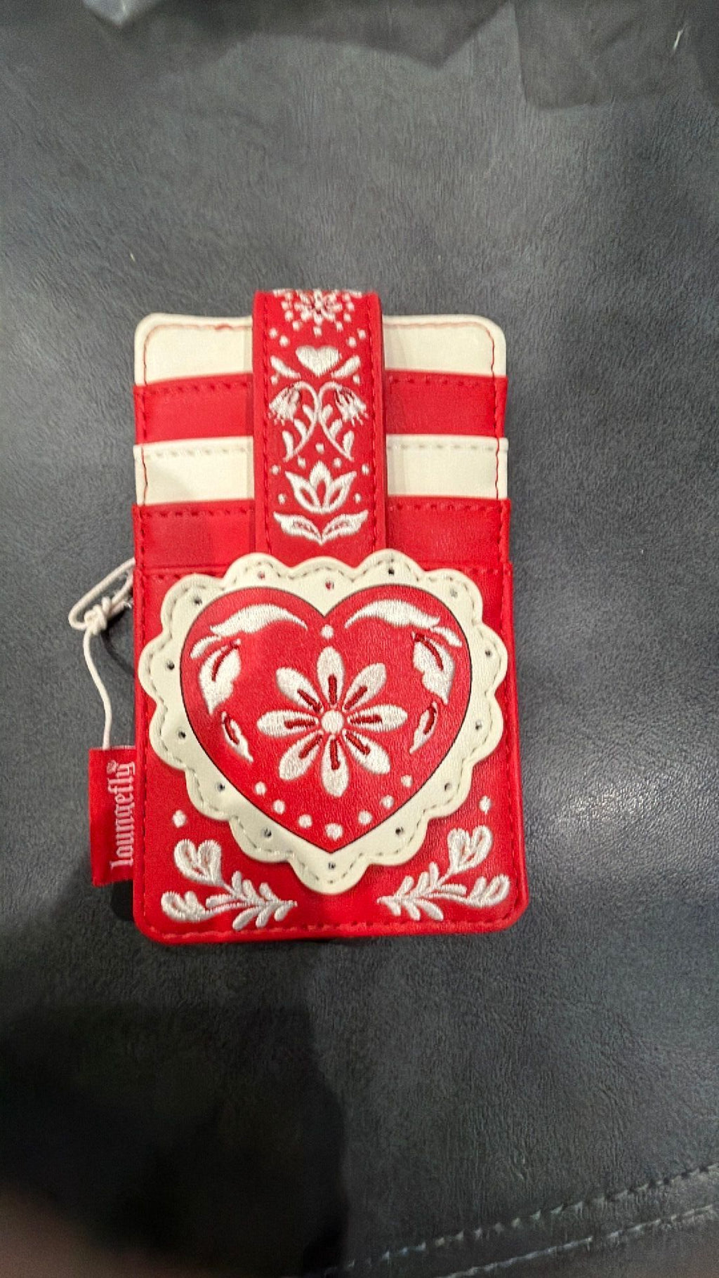 Candy hearts cardholder NWT