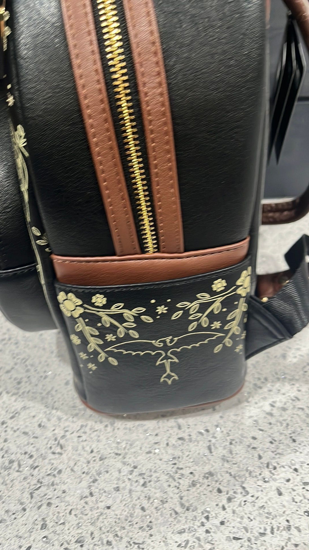 Toothless backpack NWT