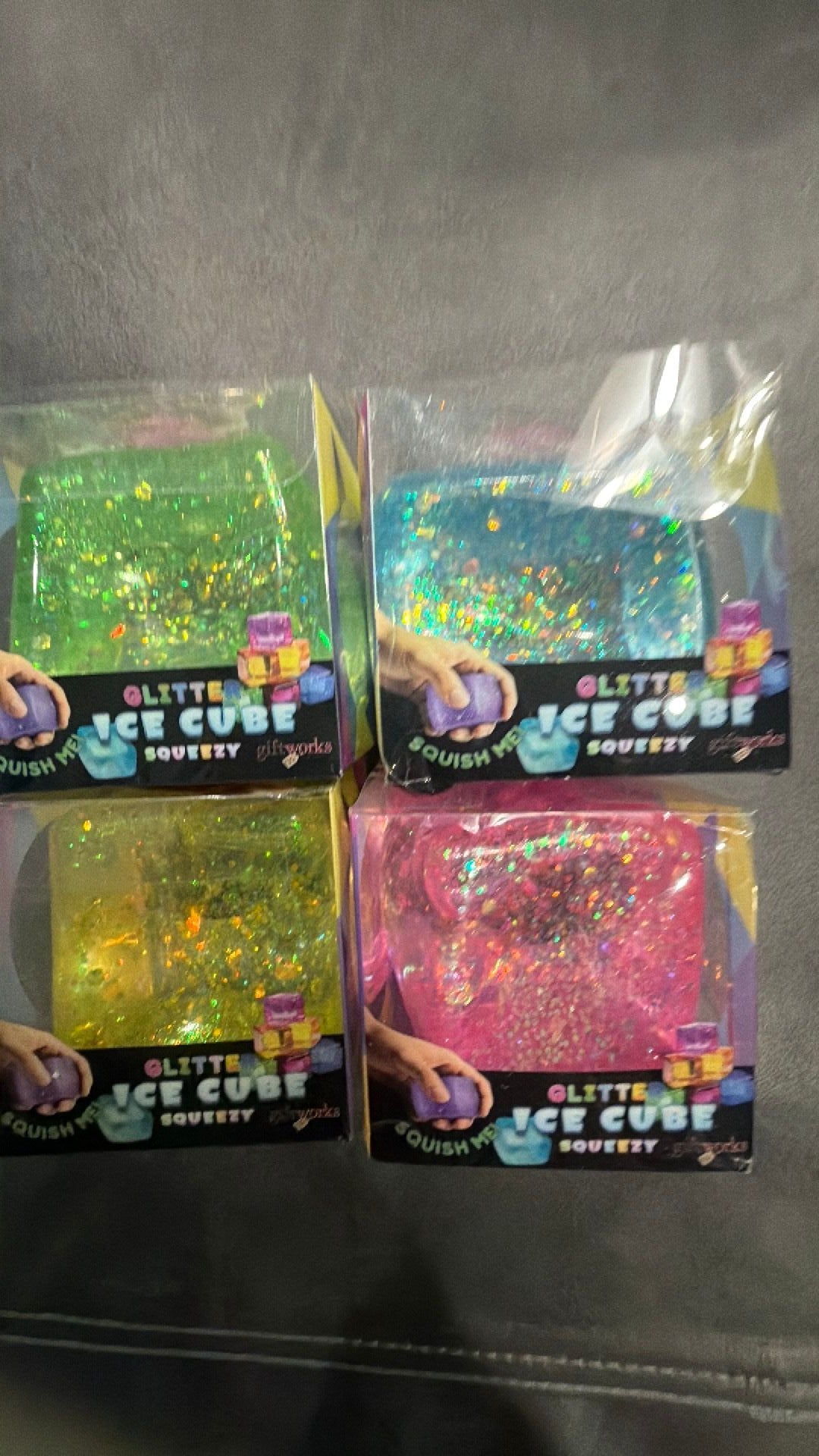 Ice cube squeezy NWOT