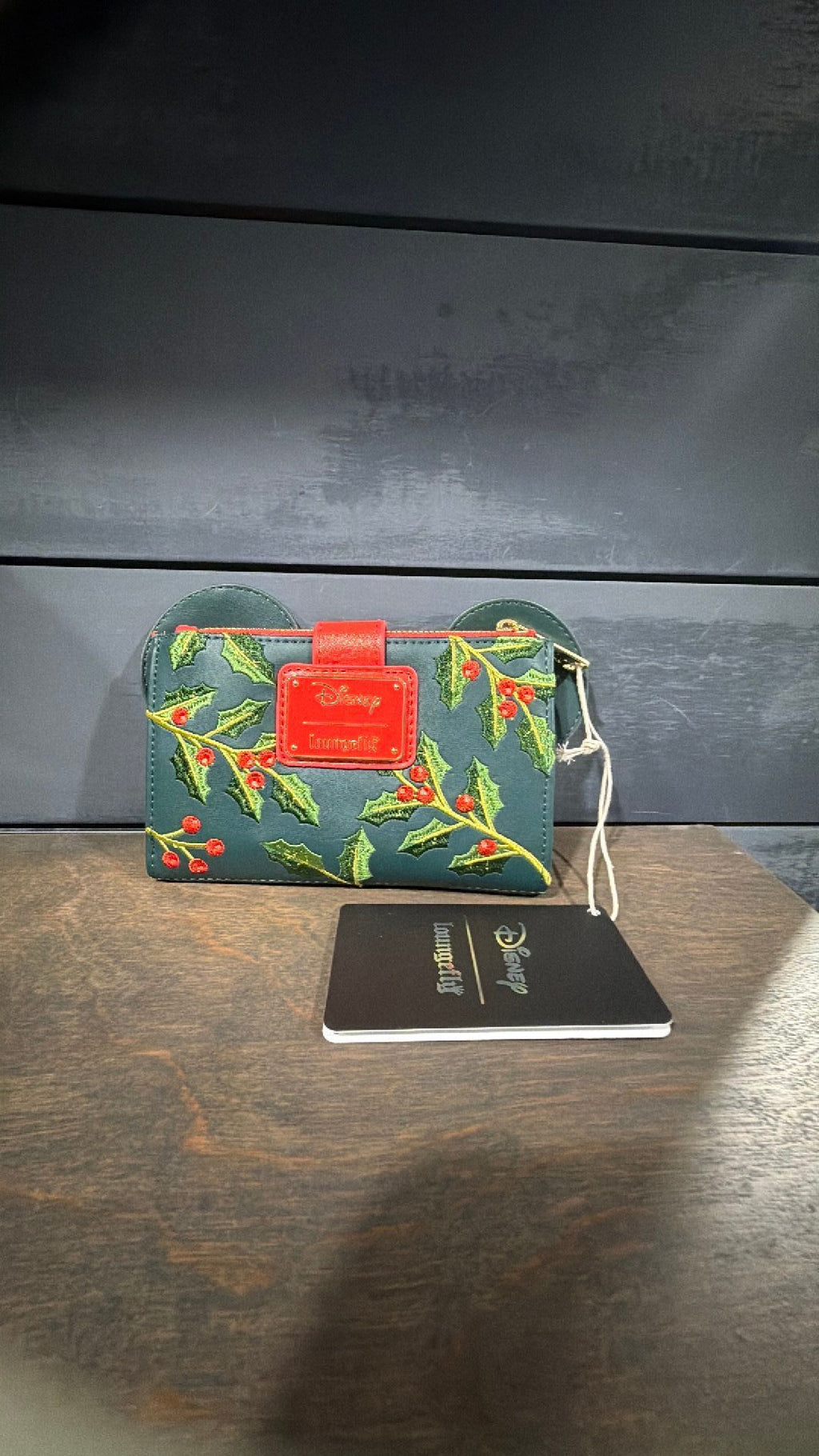 Minnie Mouse holly wallet NWT