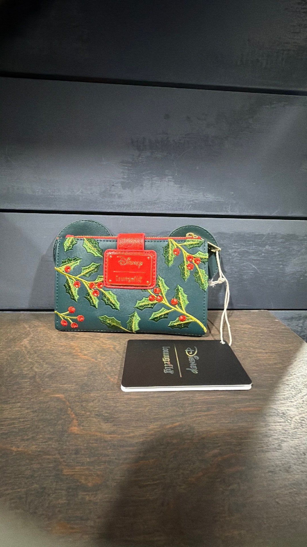 Minnie Mouse holly wallet NWT