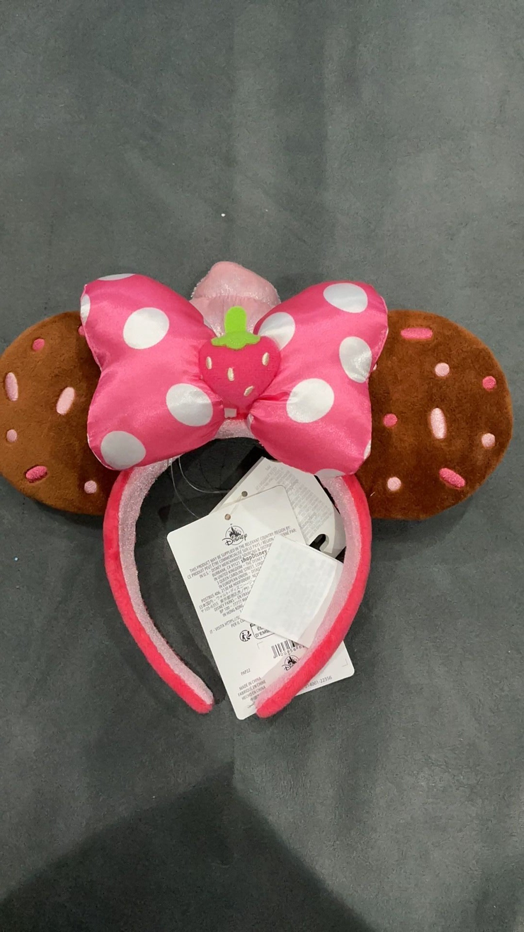 Minnie Mouse strawberry cupcake ears NWT