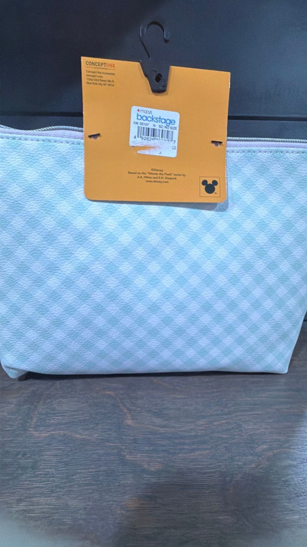 Winnie the Pooh travel bag NWT