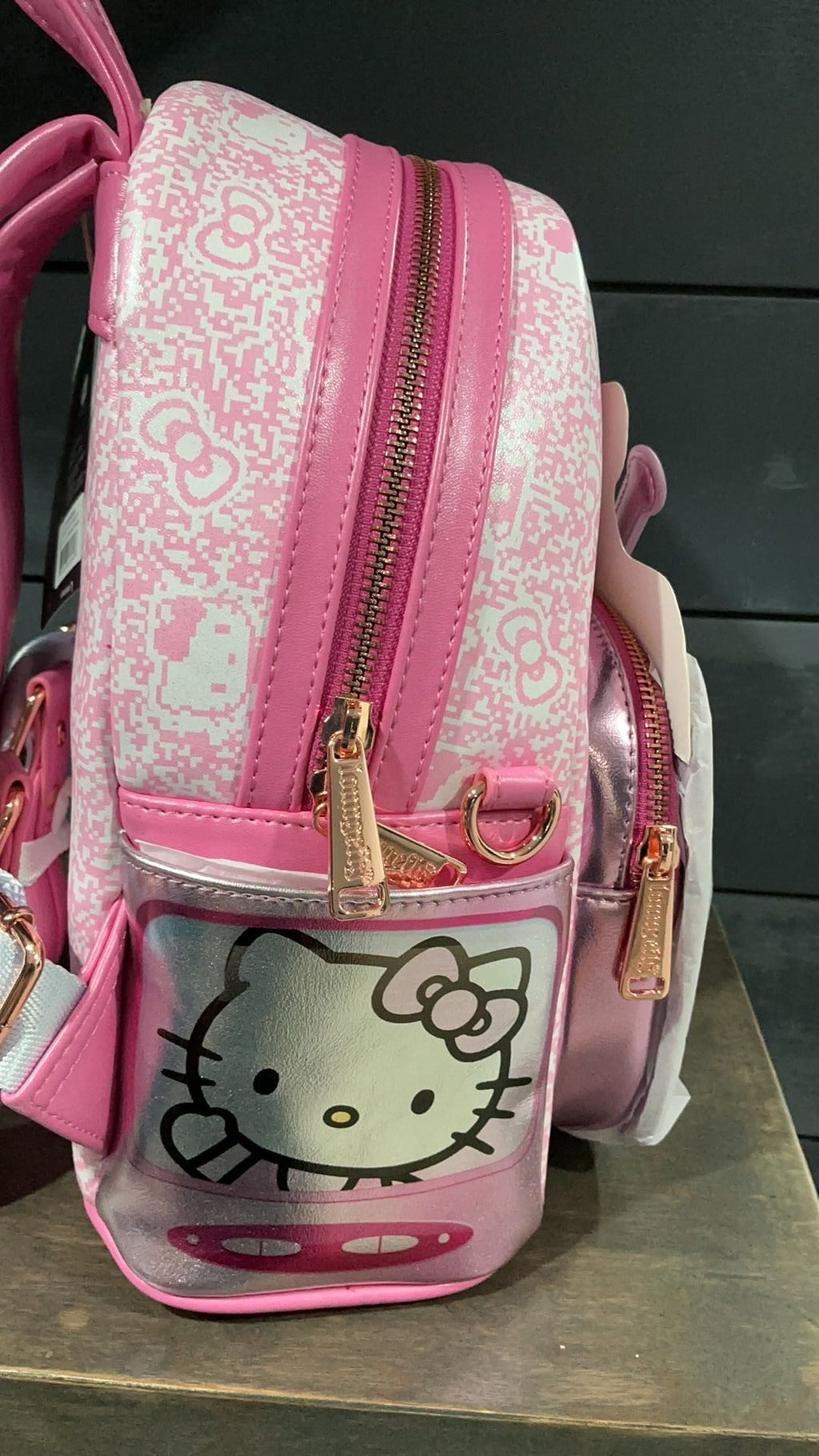 Hello kitty backpack NWT