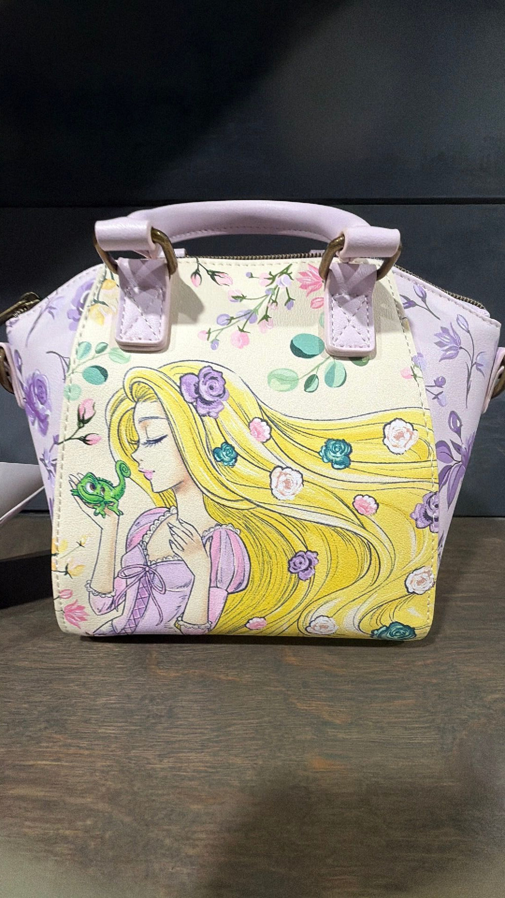 Tangled crossbody NWT