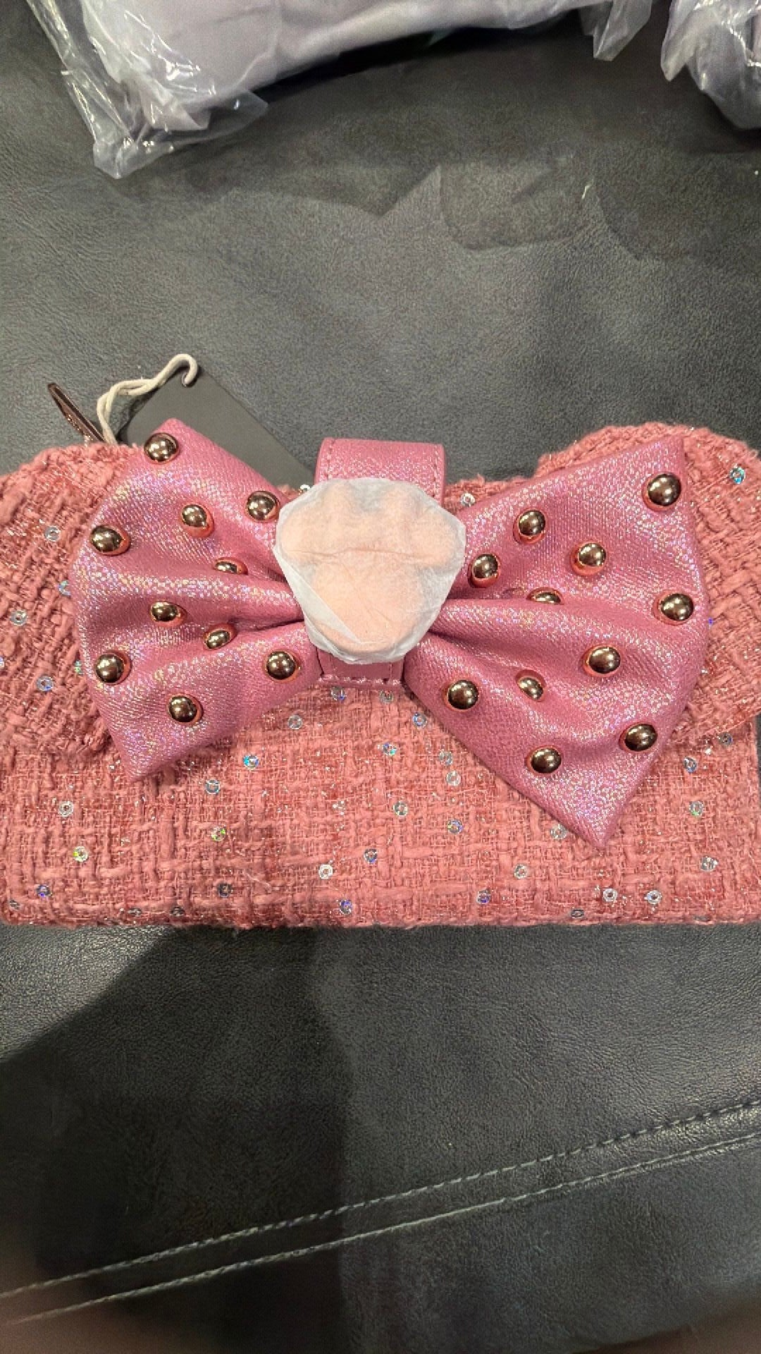 Minnie Mouse wallet NWT