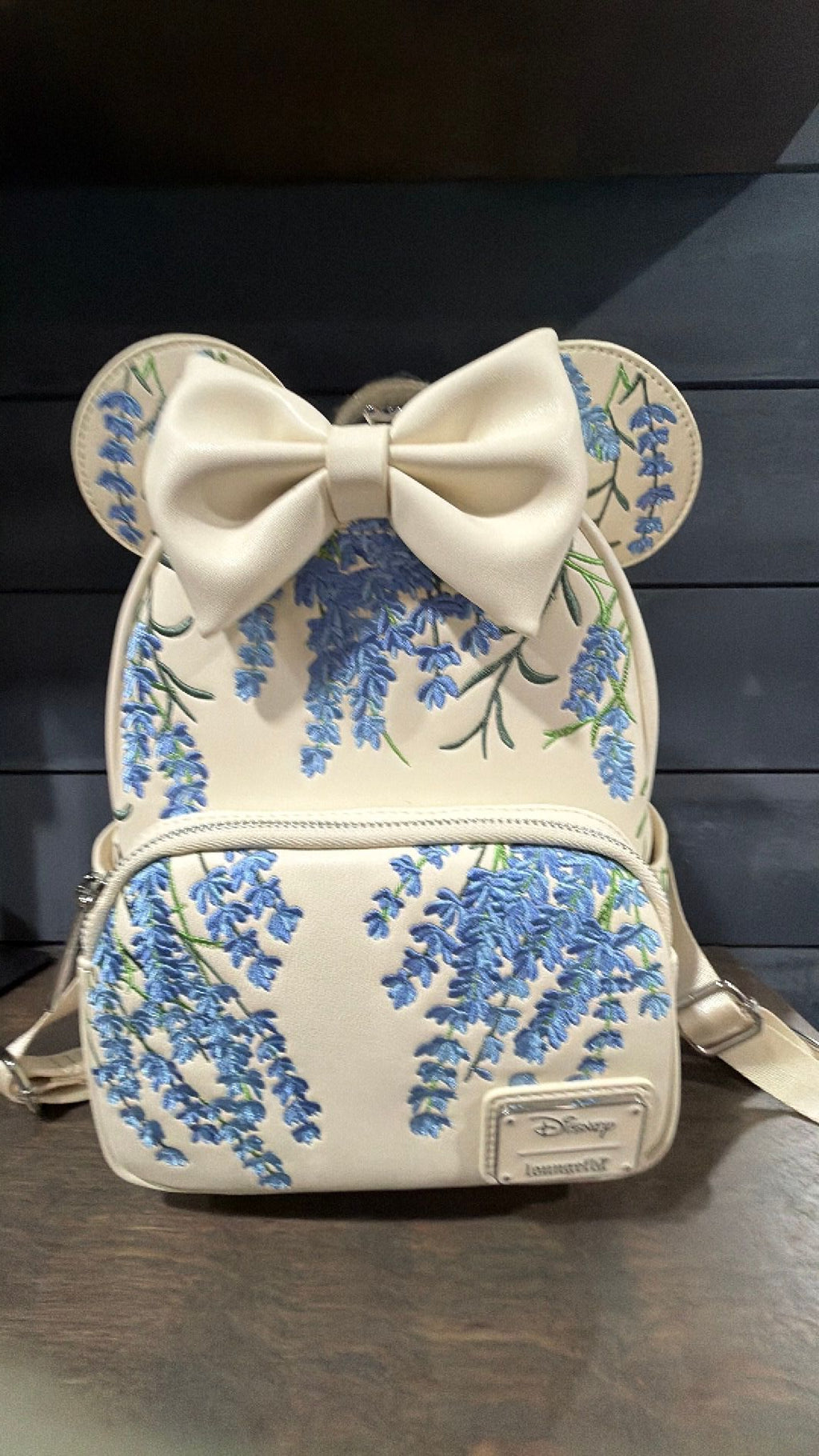 Minnie Mouse backpack