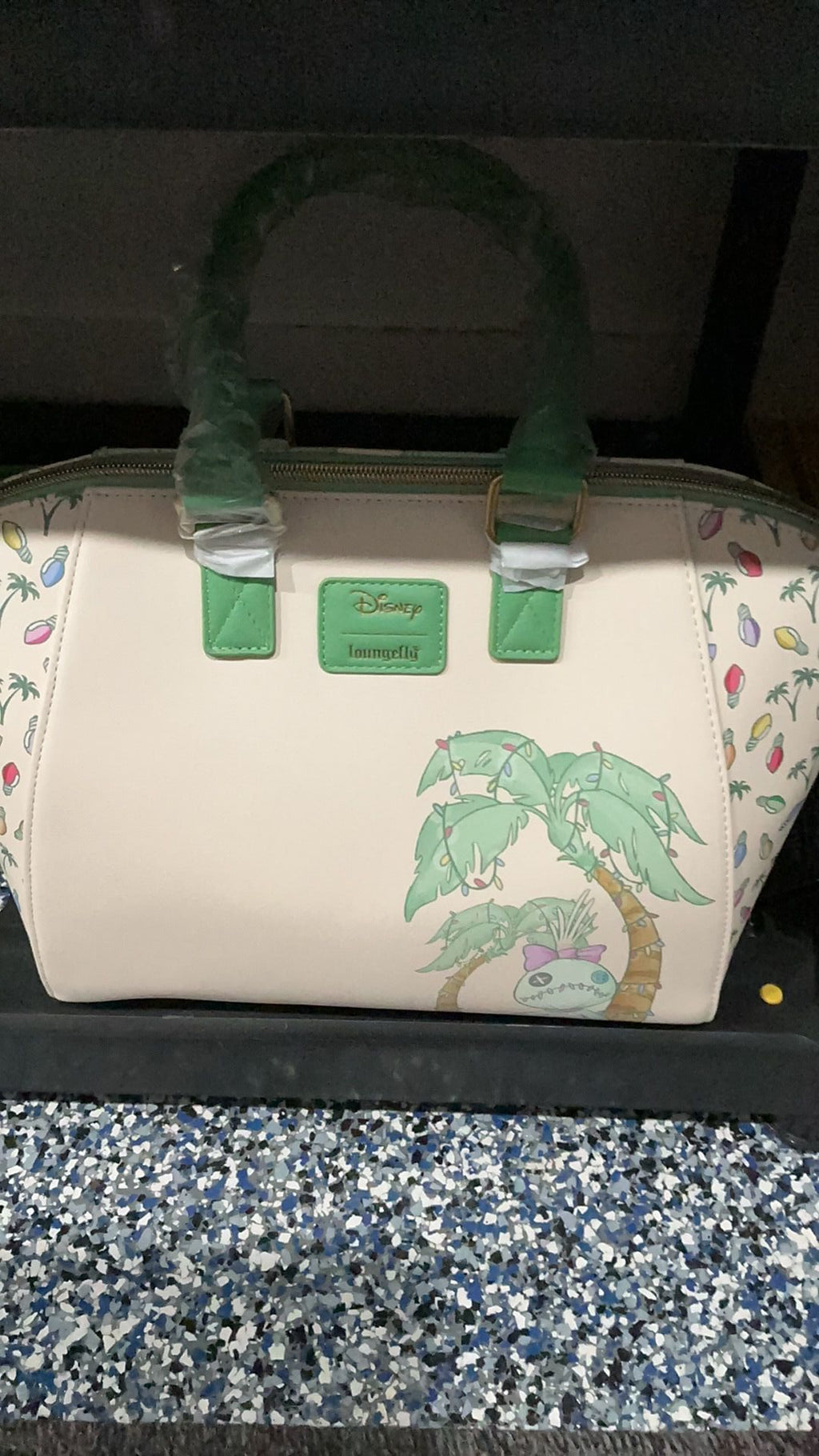 Stitch scrump beach holiday ST loungefly tote