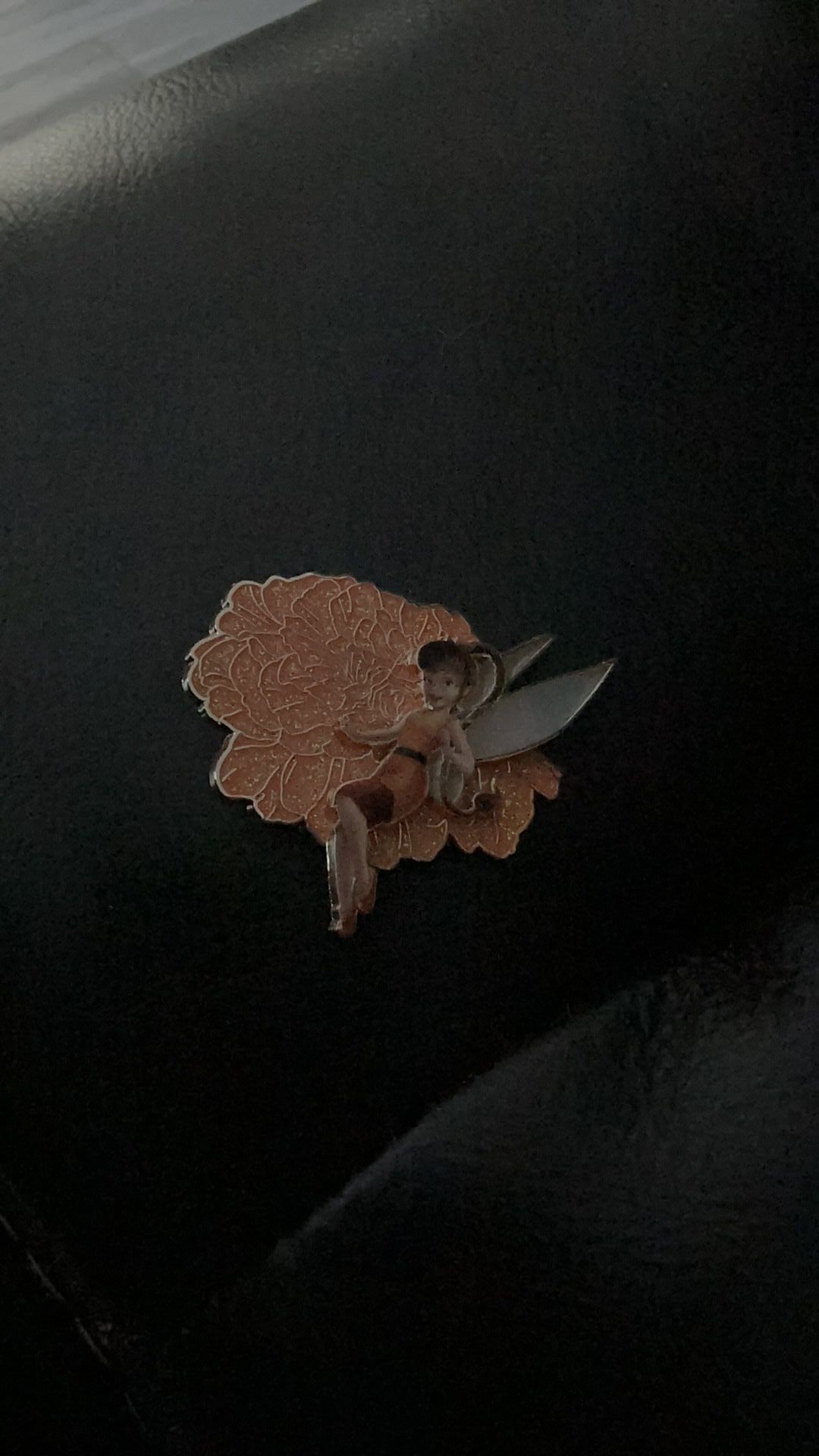 Fawn pin