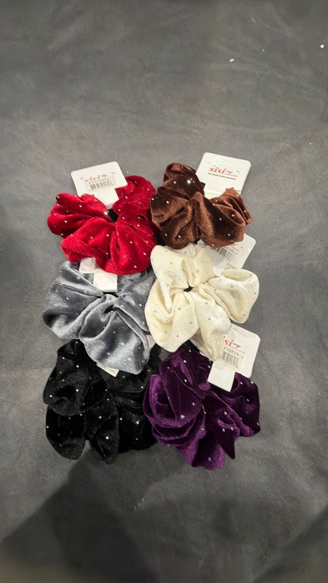 Hair scrunchie NWT