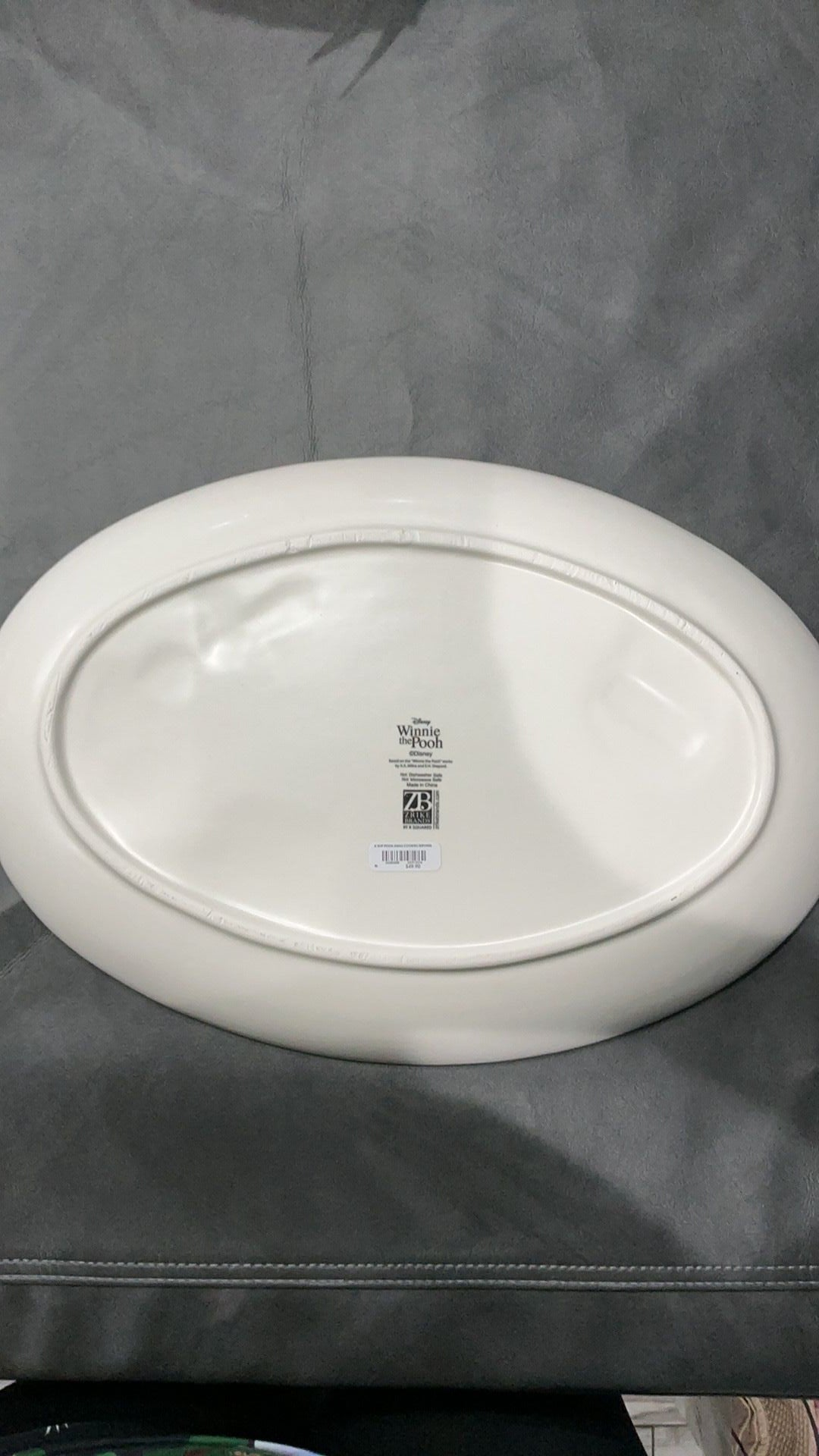 Winnie the Pooh serving plate NWT