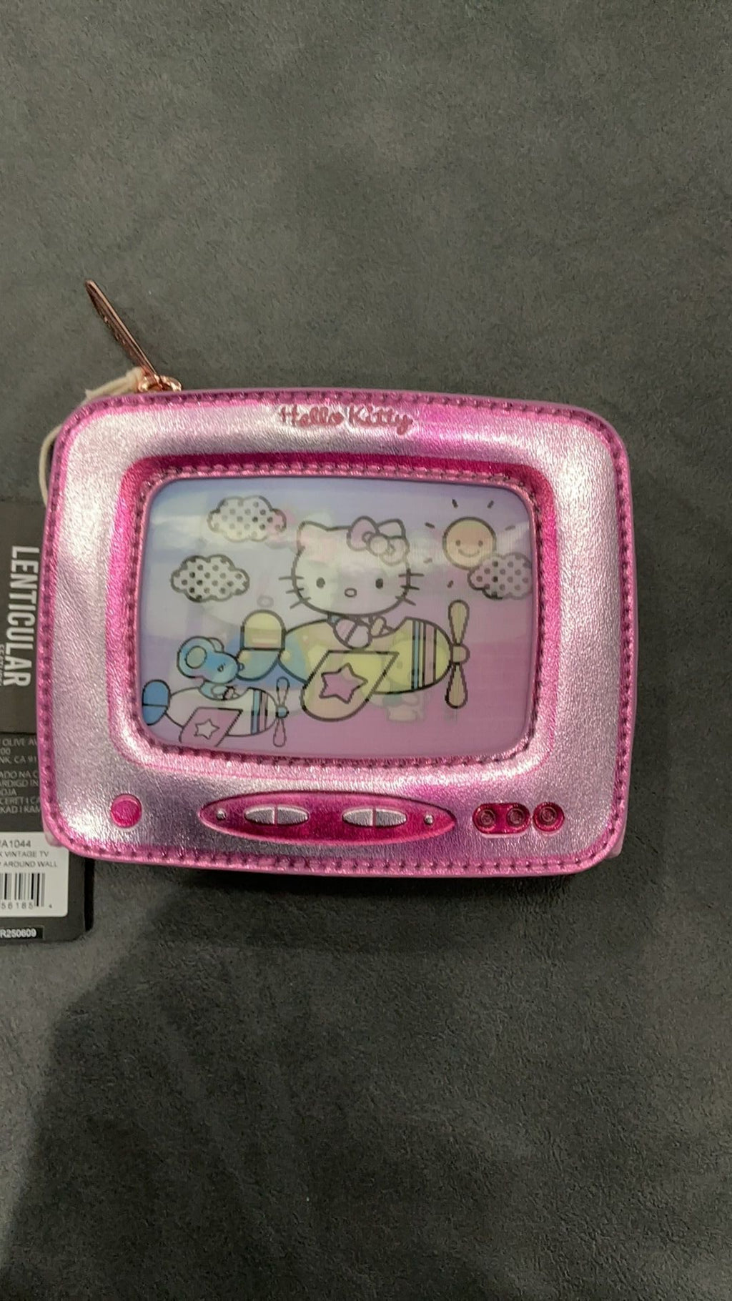Hello kitty wallet NWT