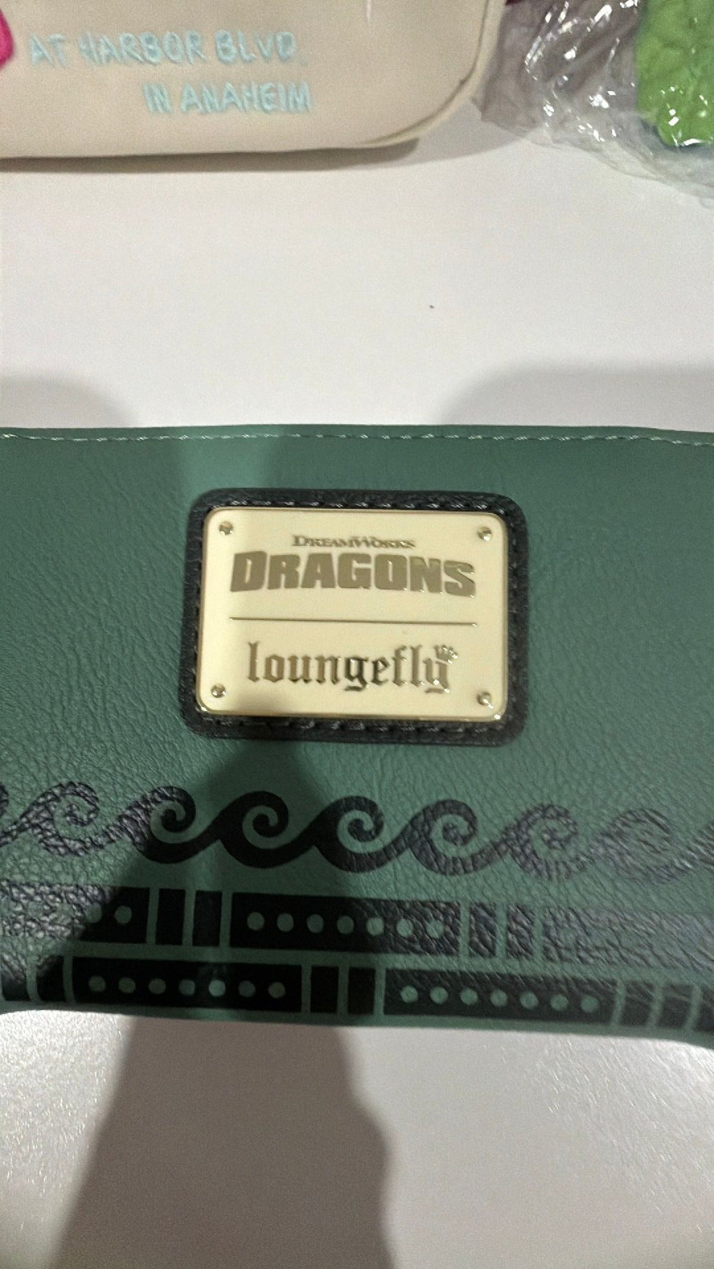 HTTYD folk art toothless Loungefly wallet NWT