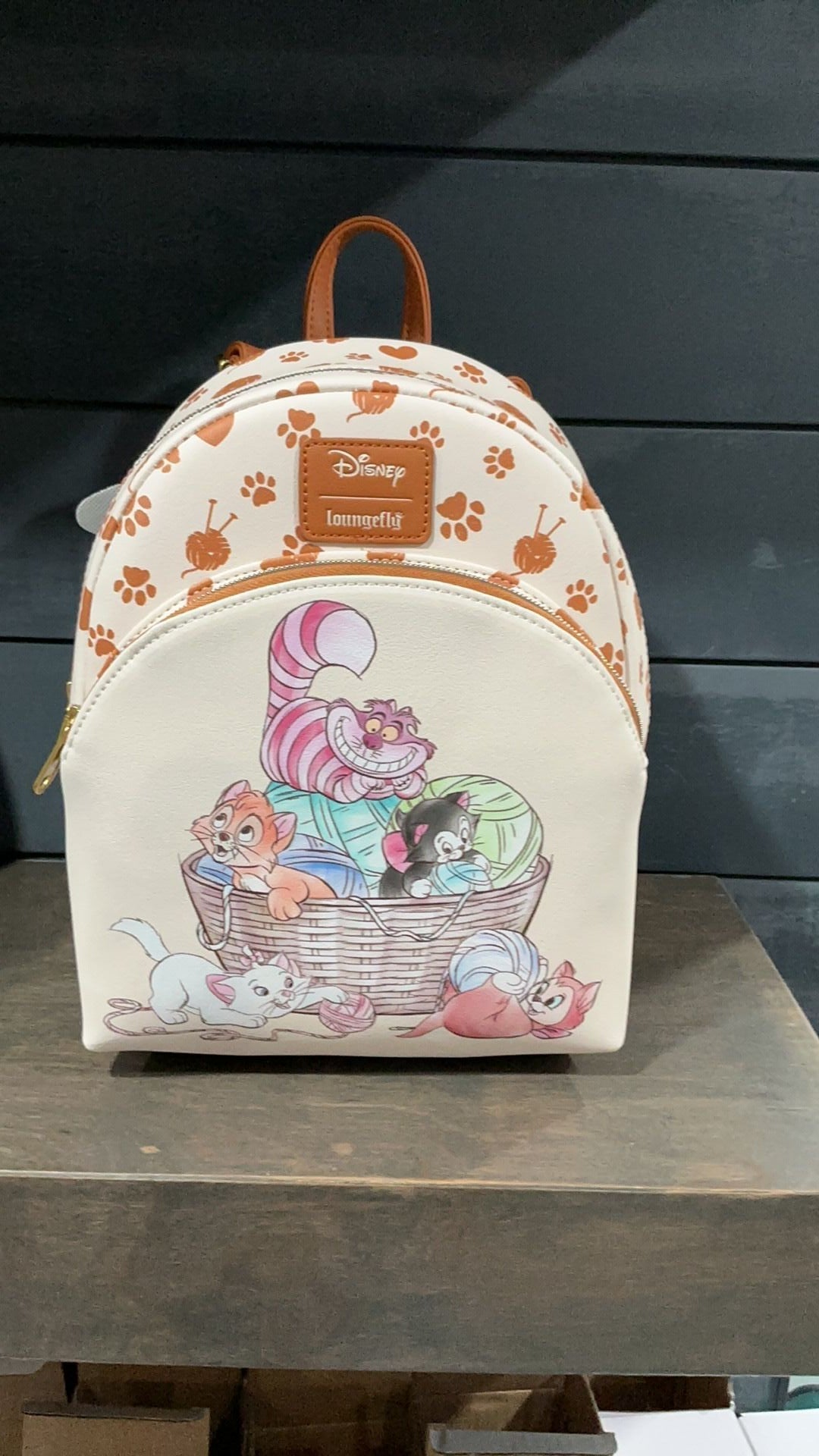 Disney cats backpack NWT
