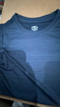 Boys athletic tee size 6/7 NWOT