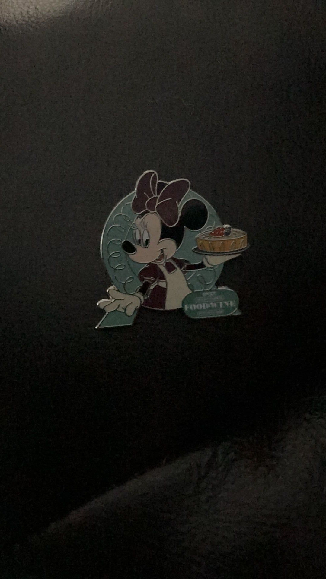 Minnie Mouse pin
