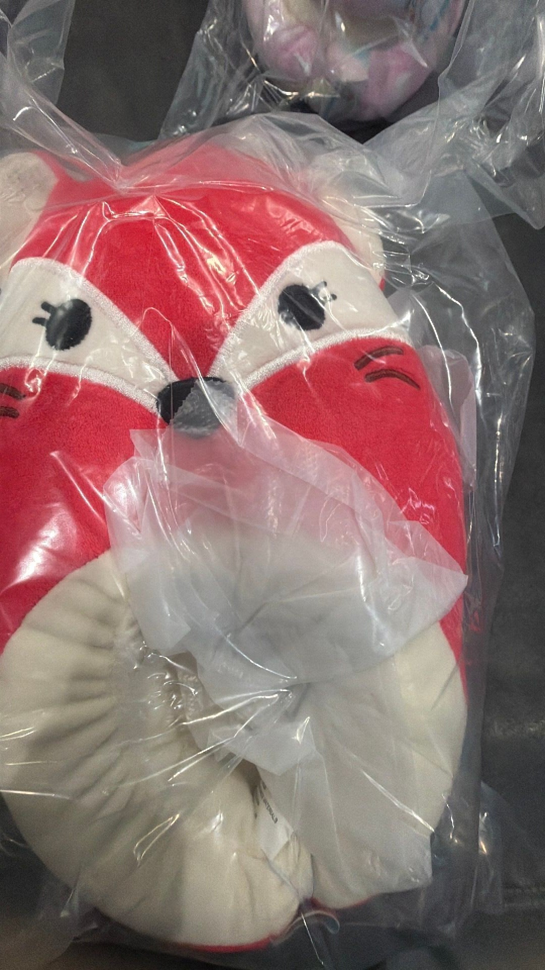 Slippers NWT