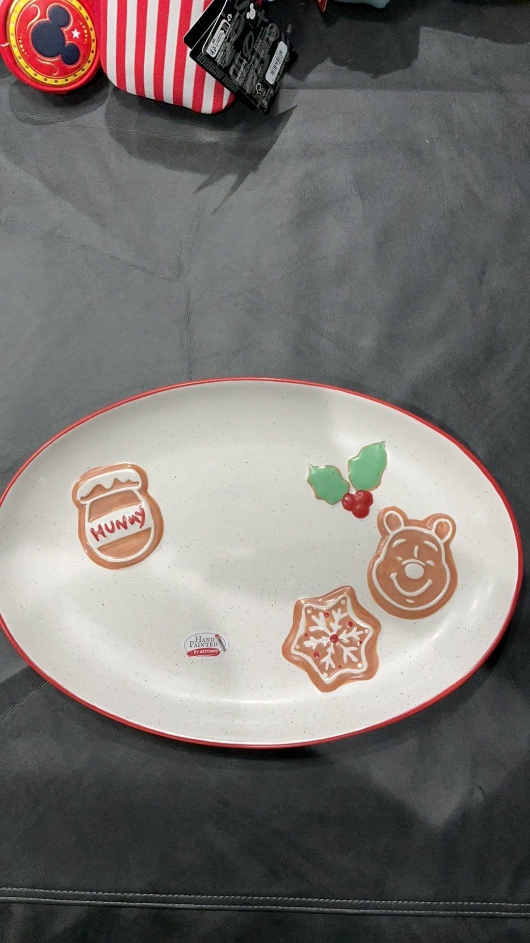 Winnie the Pooh serving plate NWT