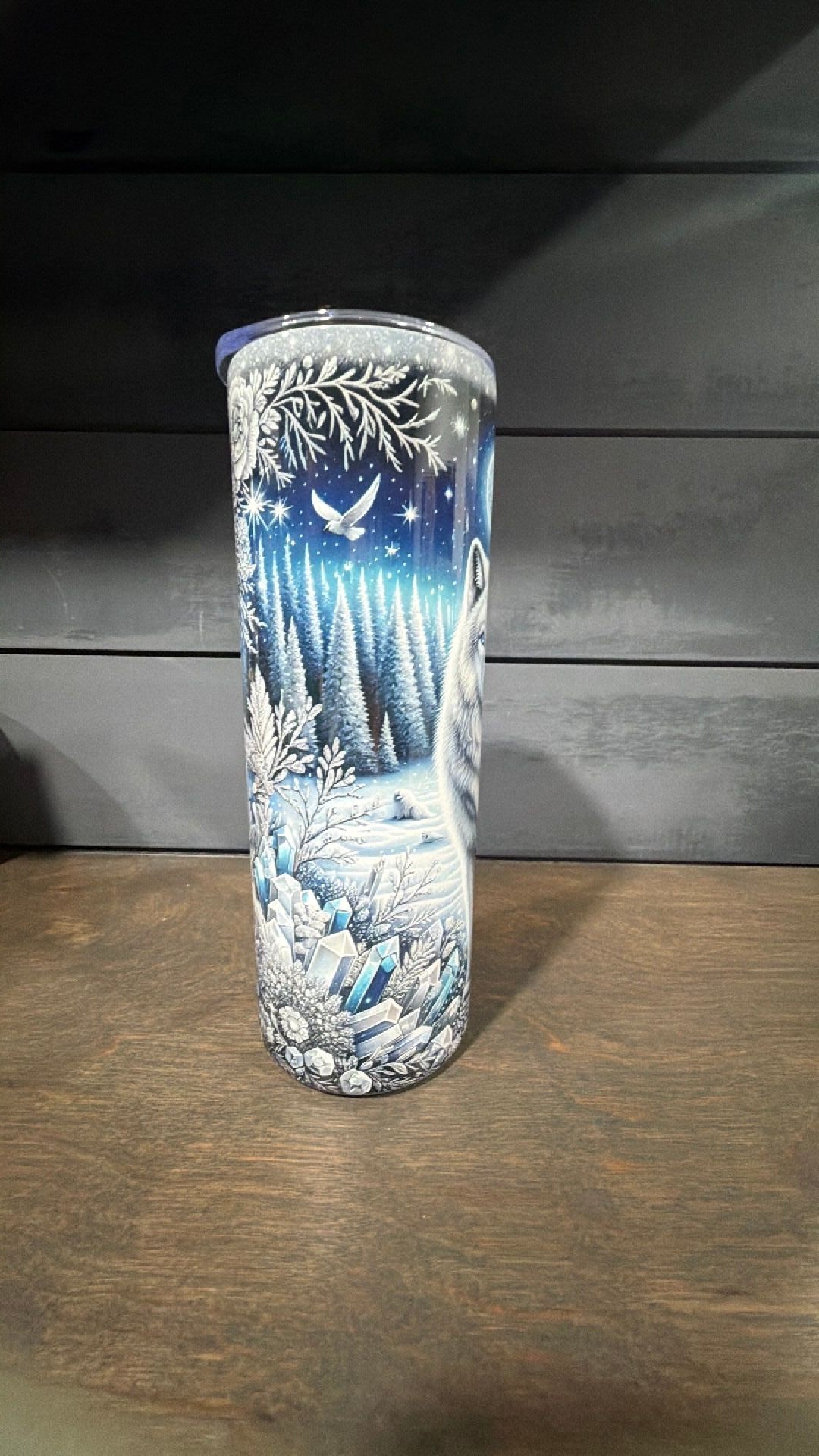 Wolf tumbler