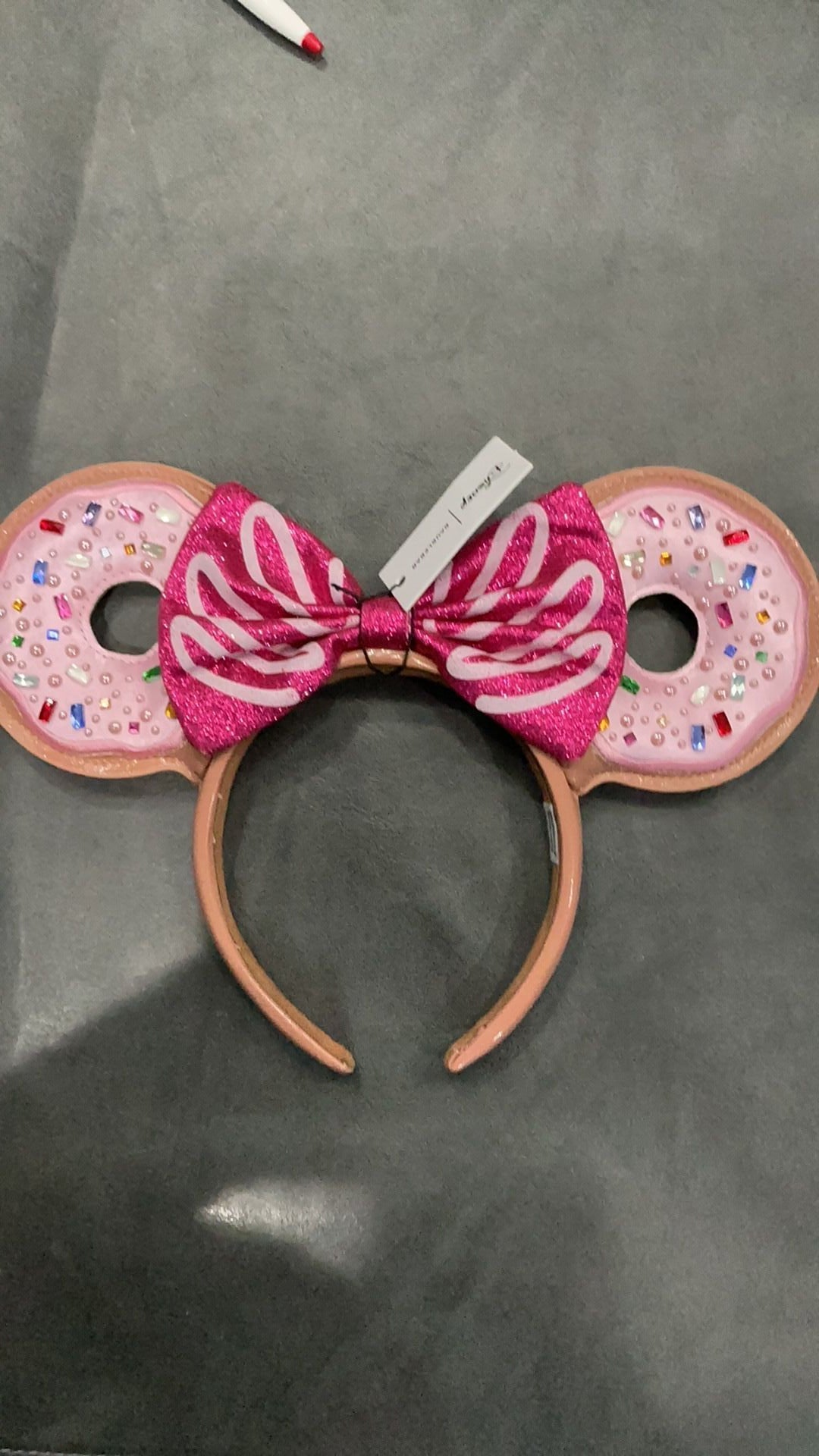 Donut  ears NWT
