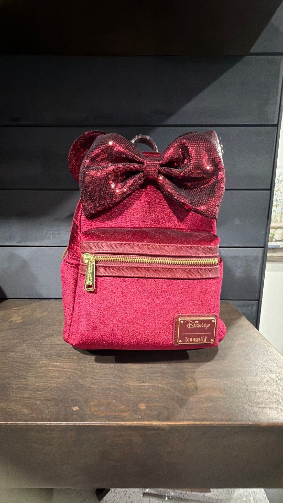 Minnie Mouse backpack NWT