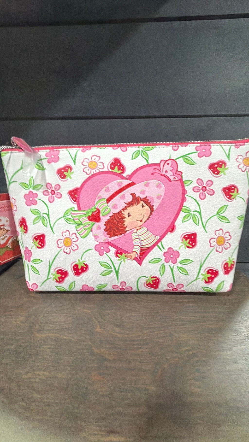 Strawberry shortcake travel bag NWT