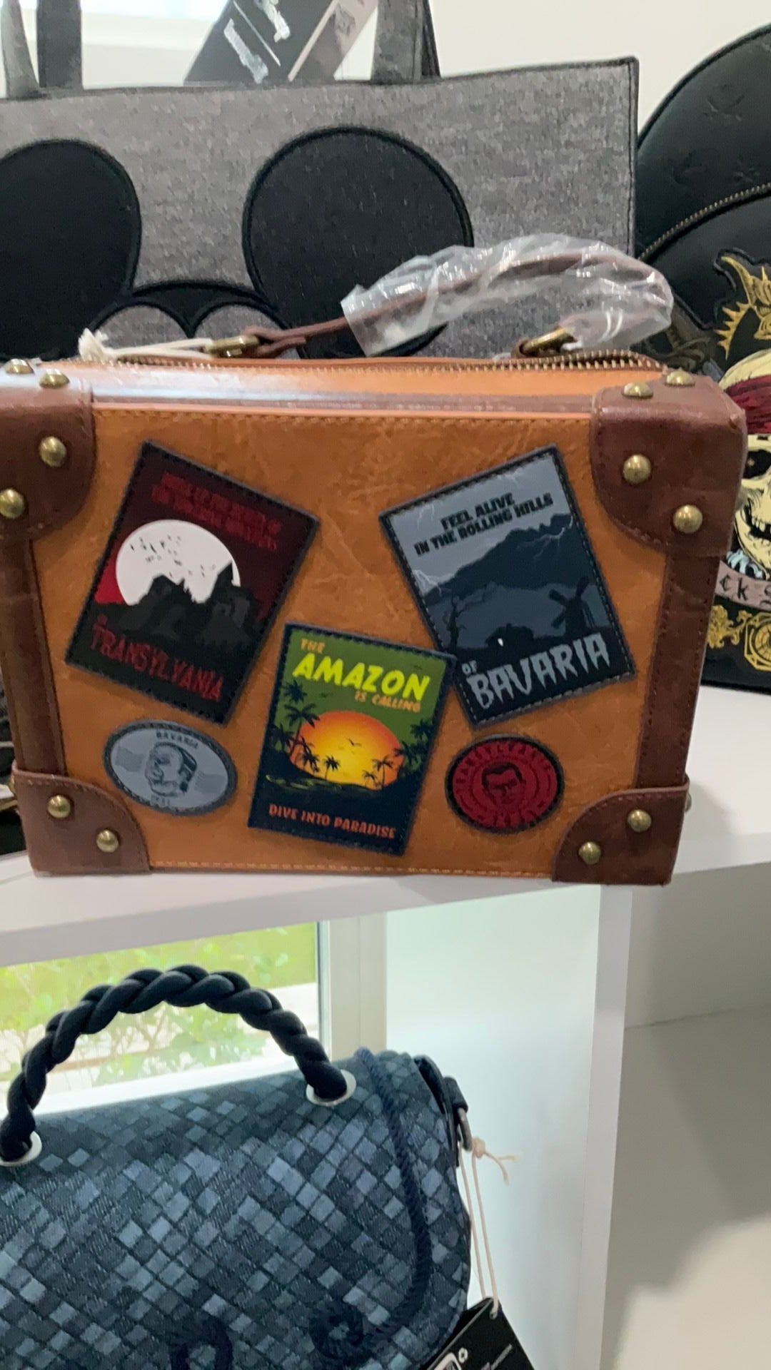 Universal NWT Monsters Travel Trunk Crossbody Bag - Ee