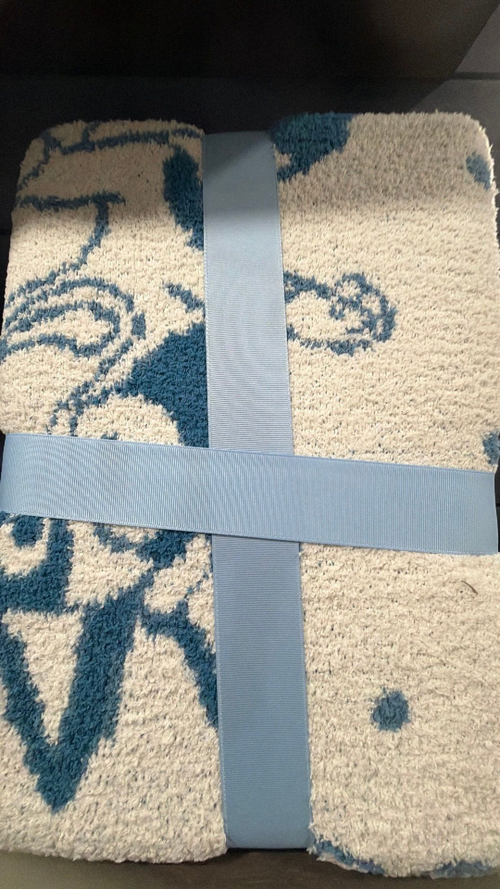 Bluey blanket NWT