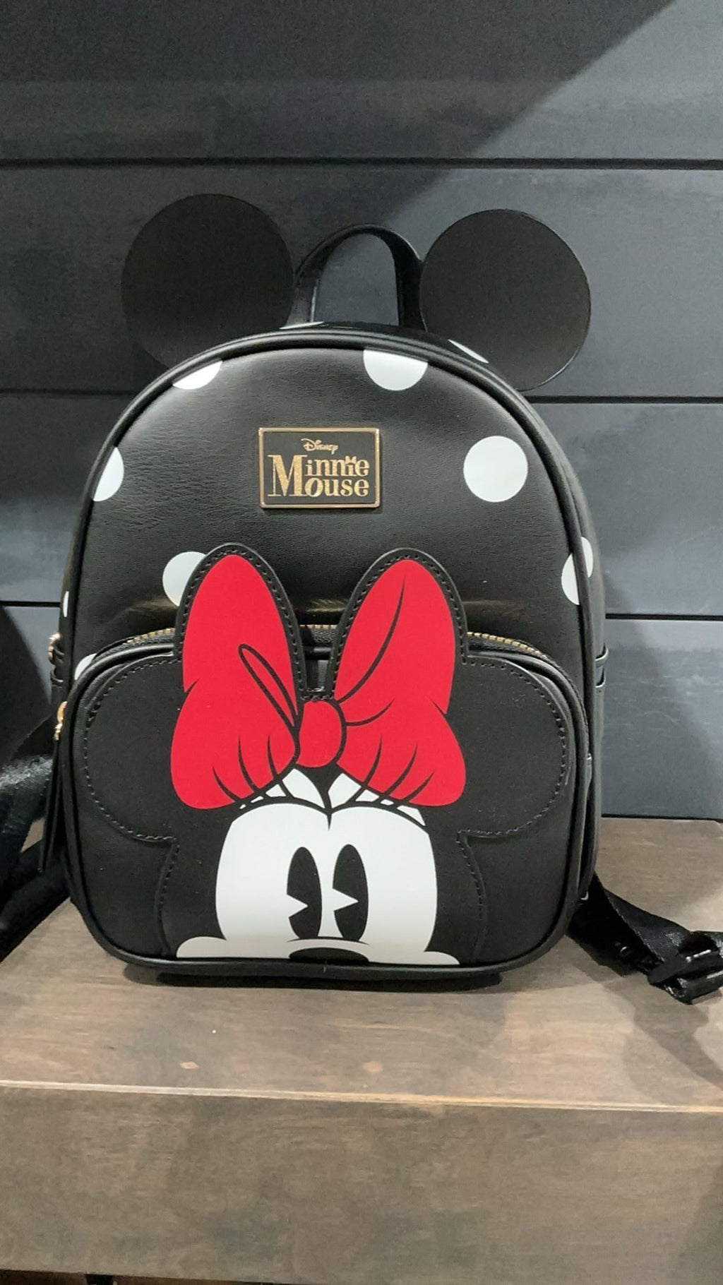 Minnie Mouse backpack NWT