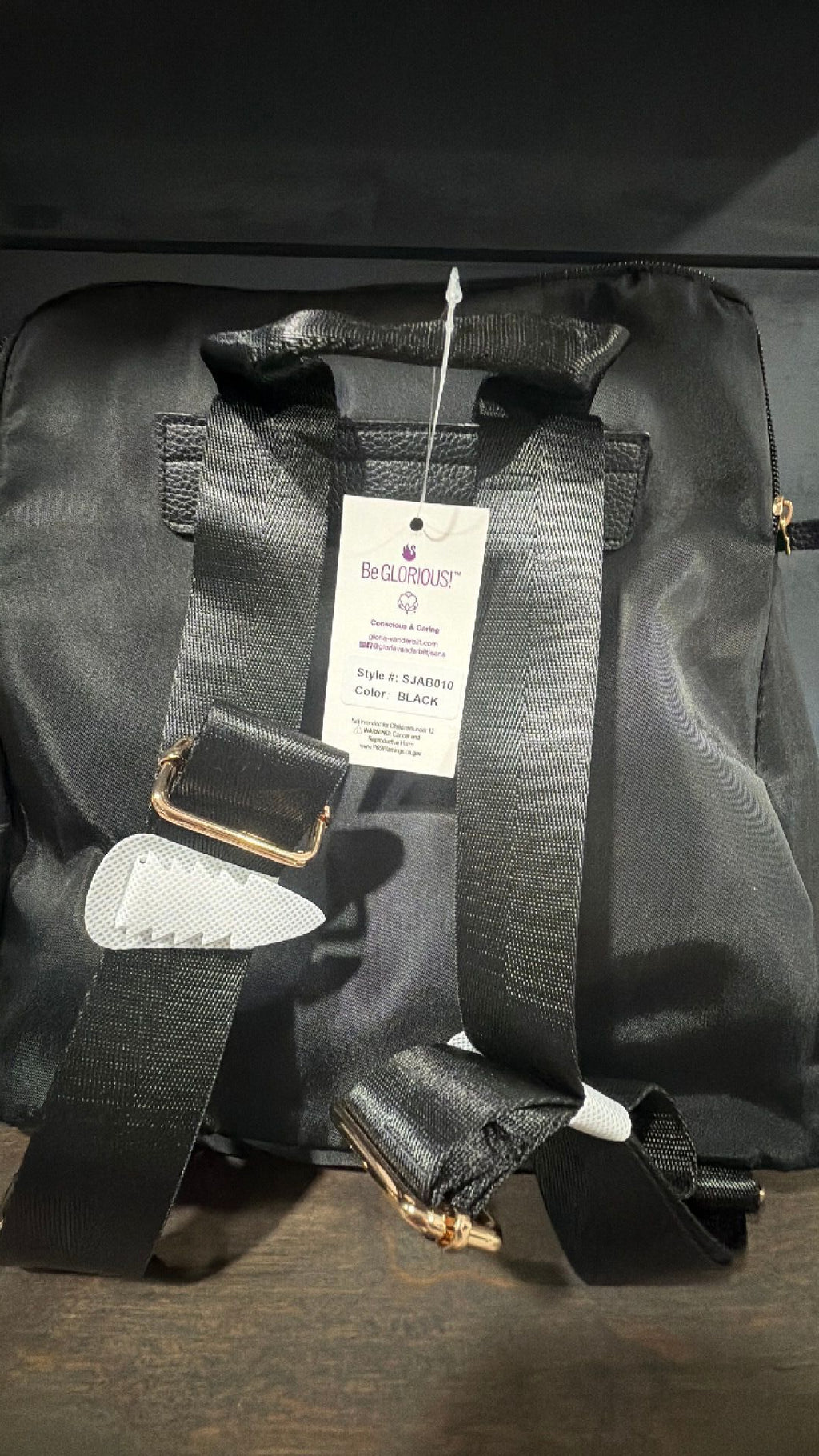 Gloria Vanderbilt backpack NWT