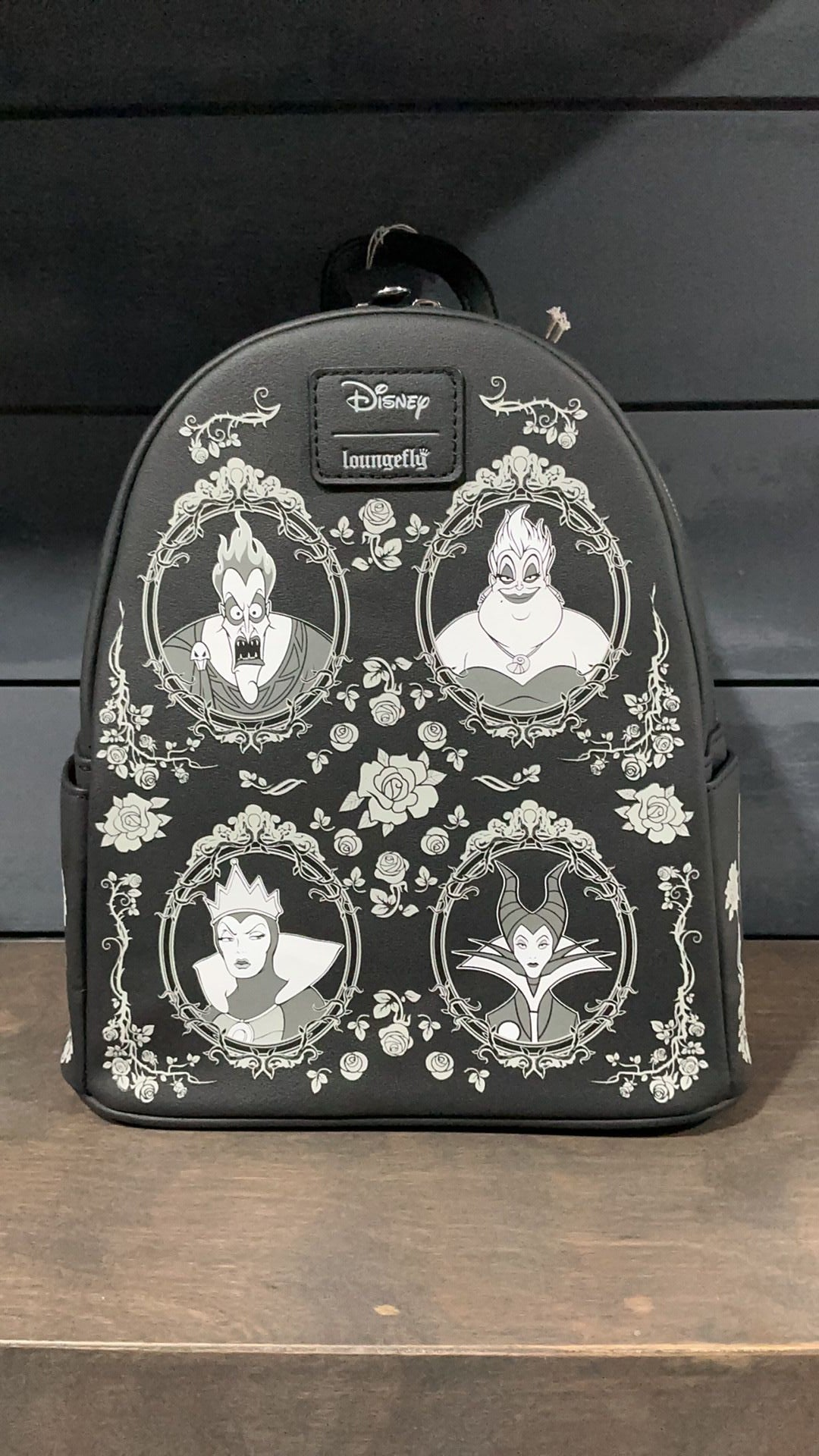 Villians backpack NWT
