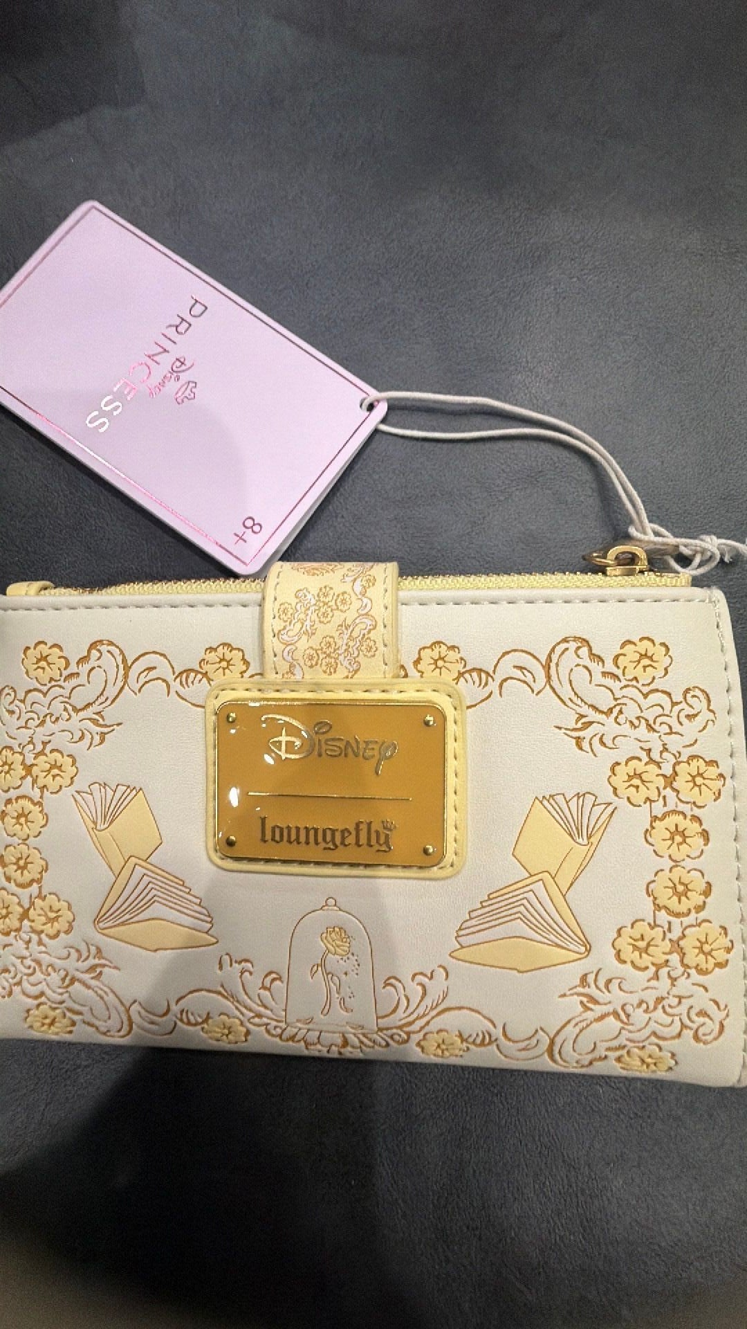 Belle wallet NWT