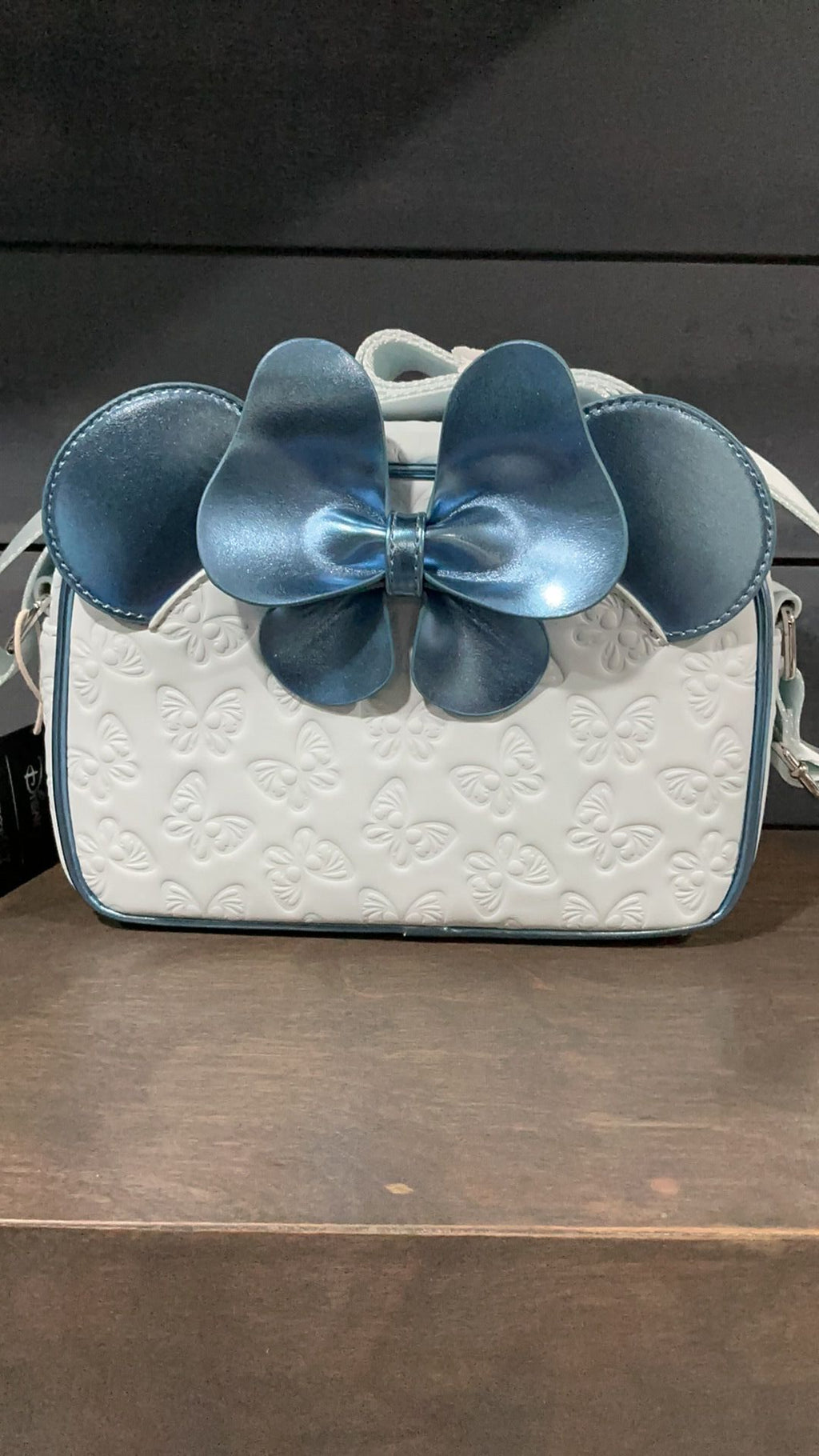 Minnie Mouse Butterfly crossbody NWT