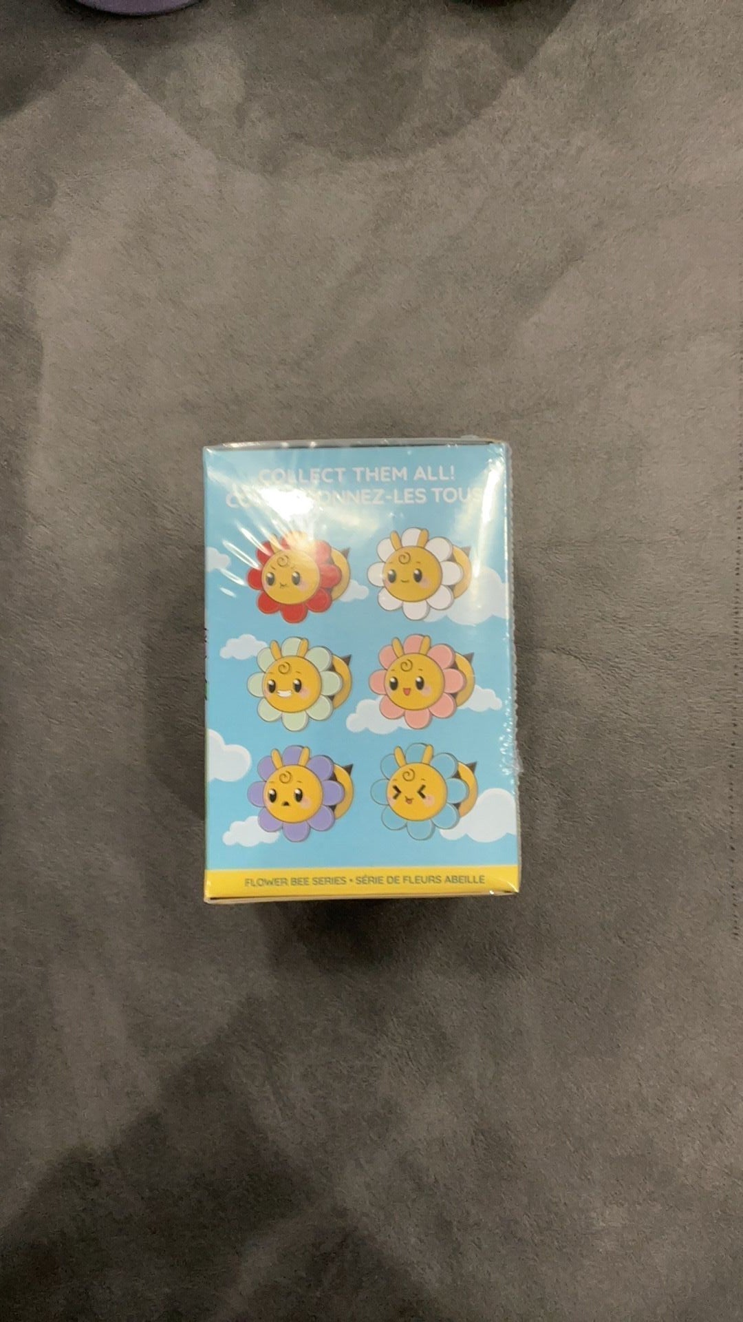 Flower bee blind box NWT