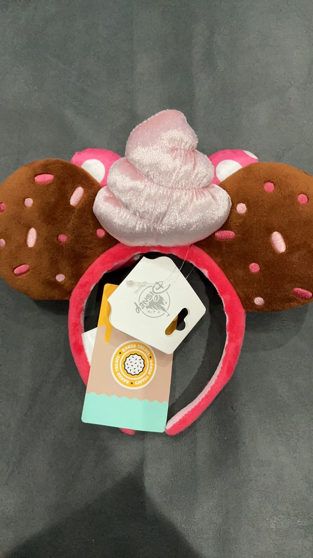 Minnie Mouse strawberry cupcake ears NWT
