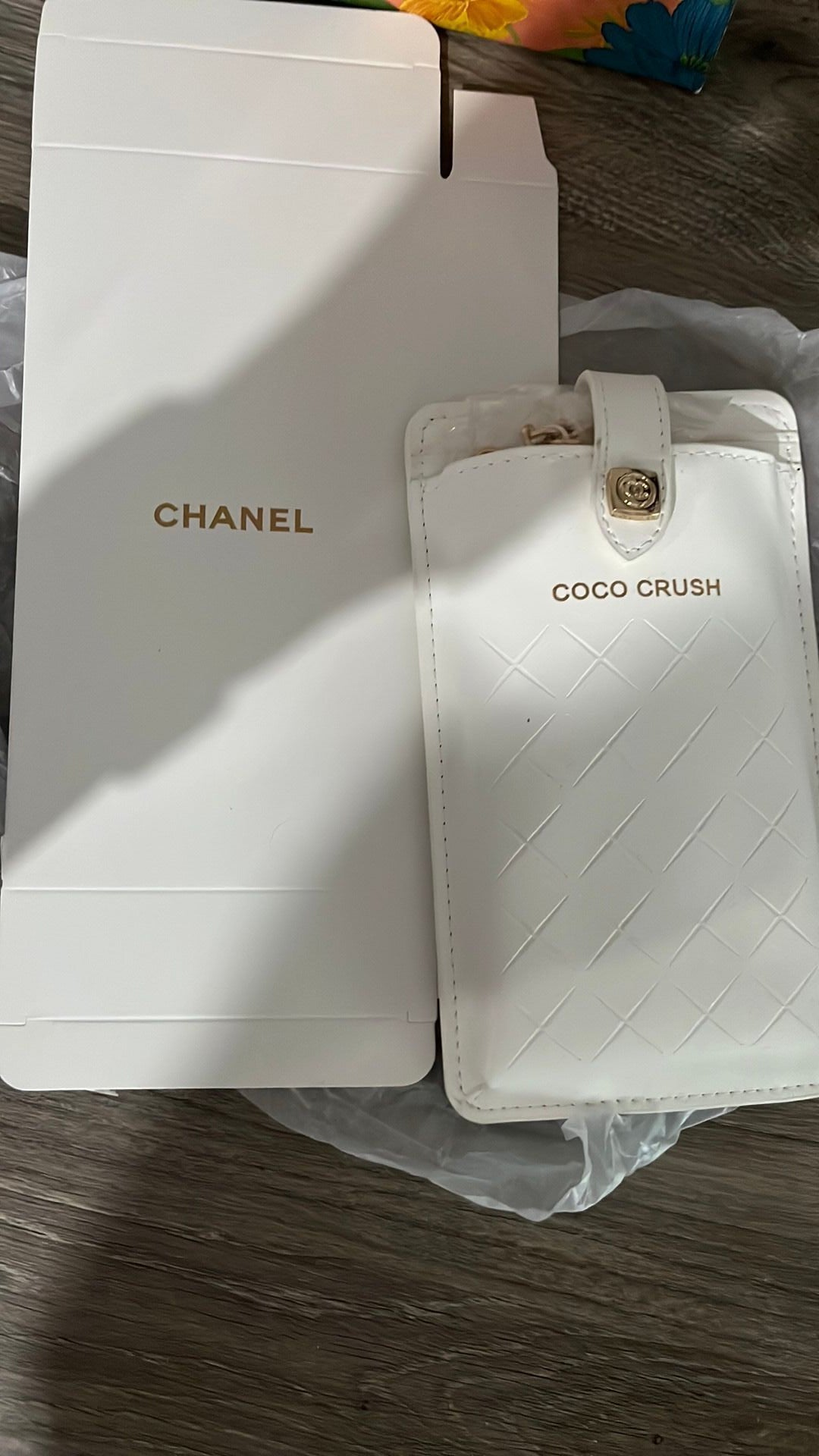 Chanel phone bag New with box