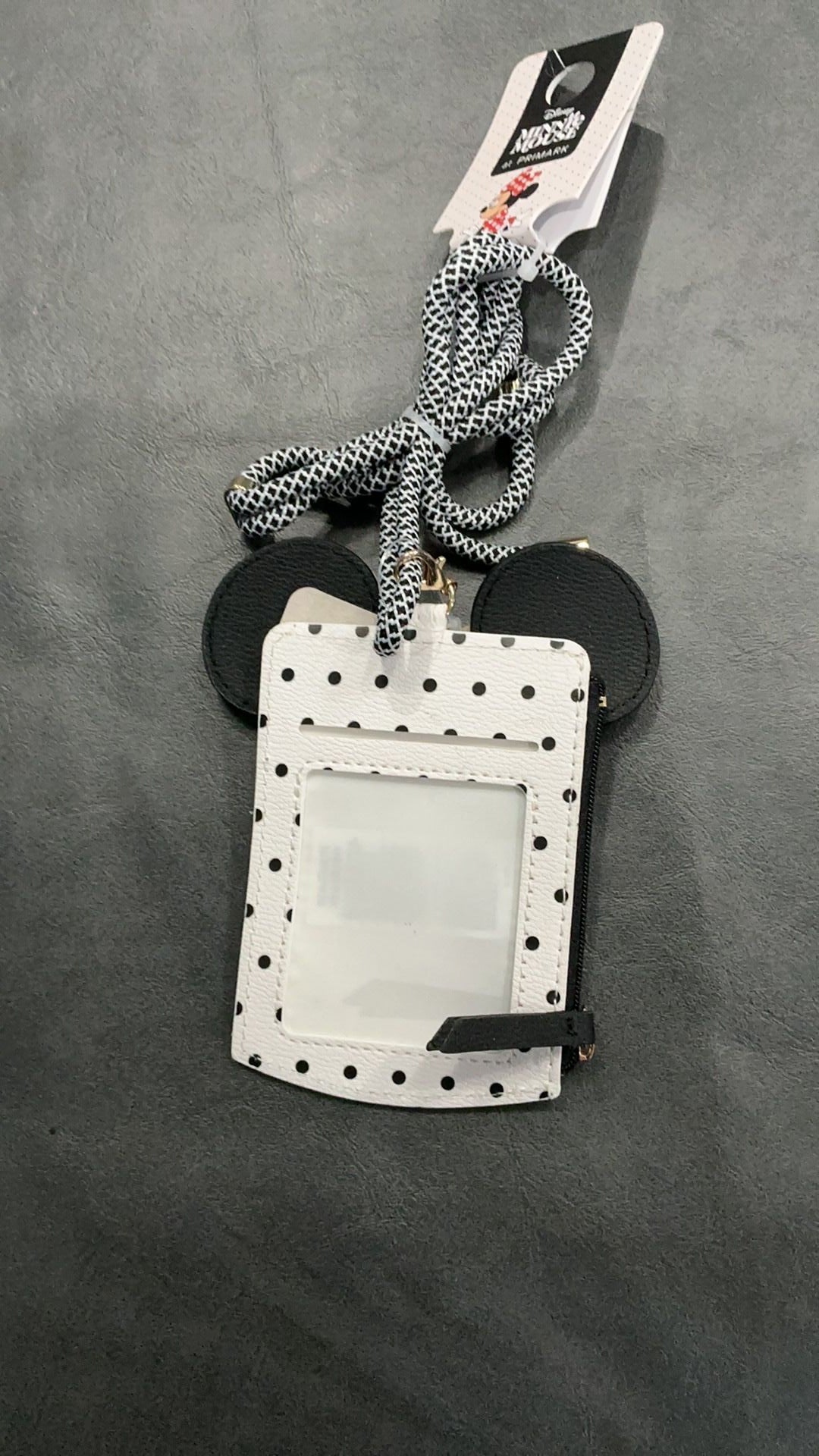 Minnie card holder NWT