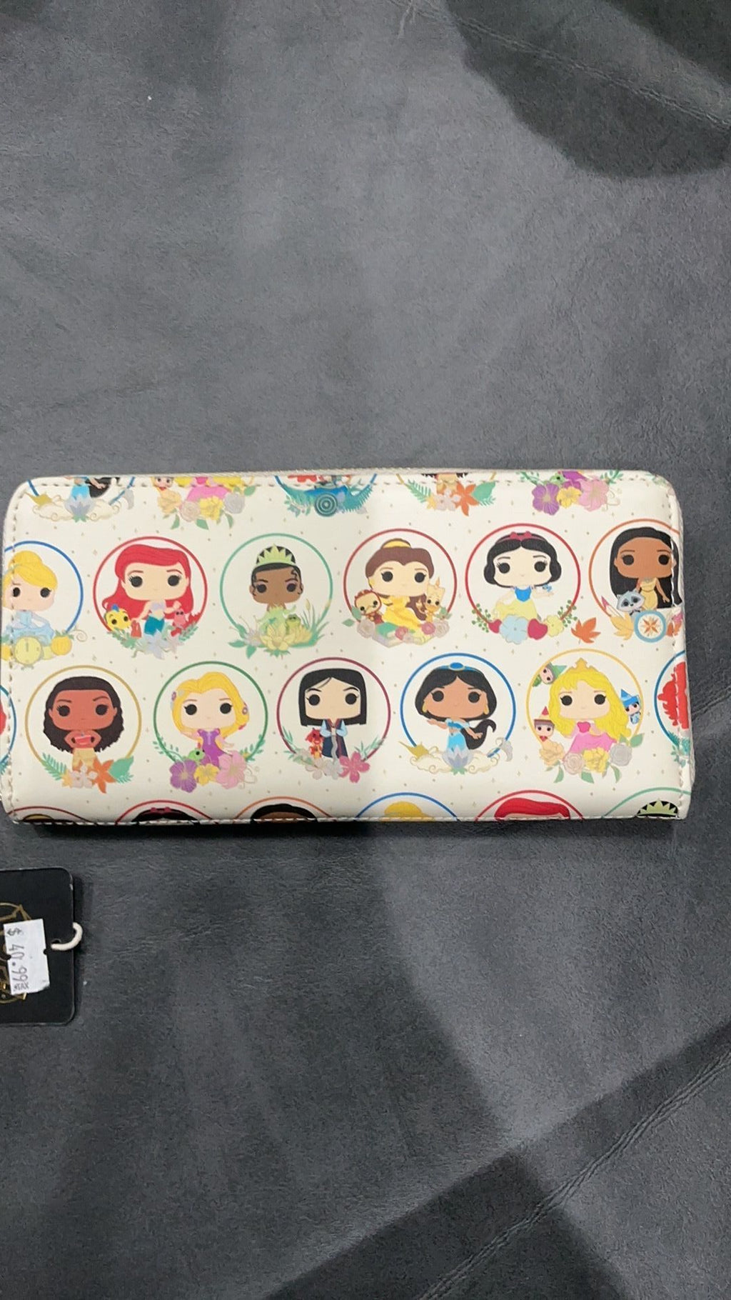 Pop by NWT Loungefly Disney Princess Circles Ziparound