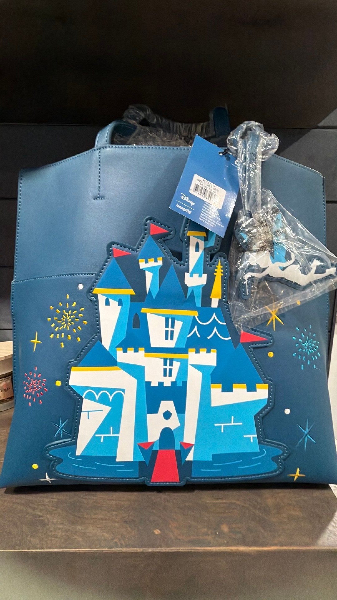Disneyland Tote NWT