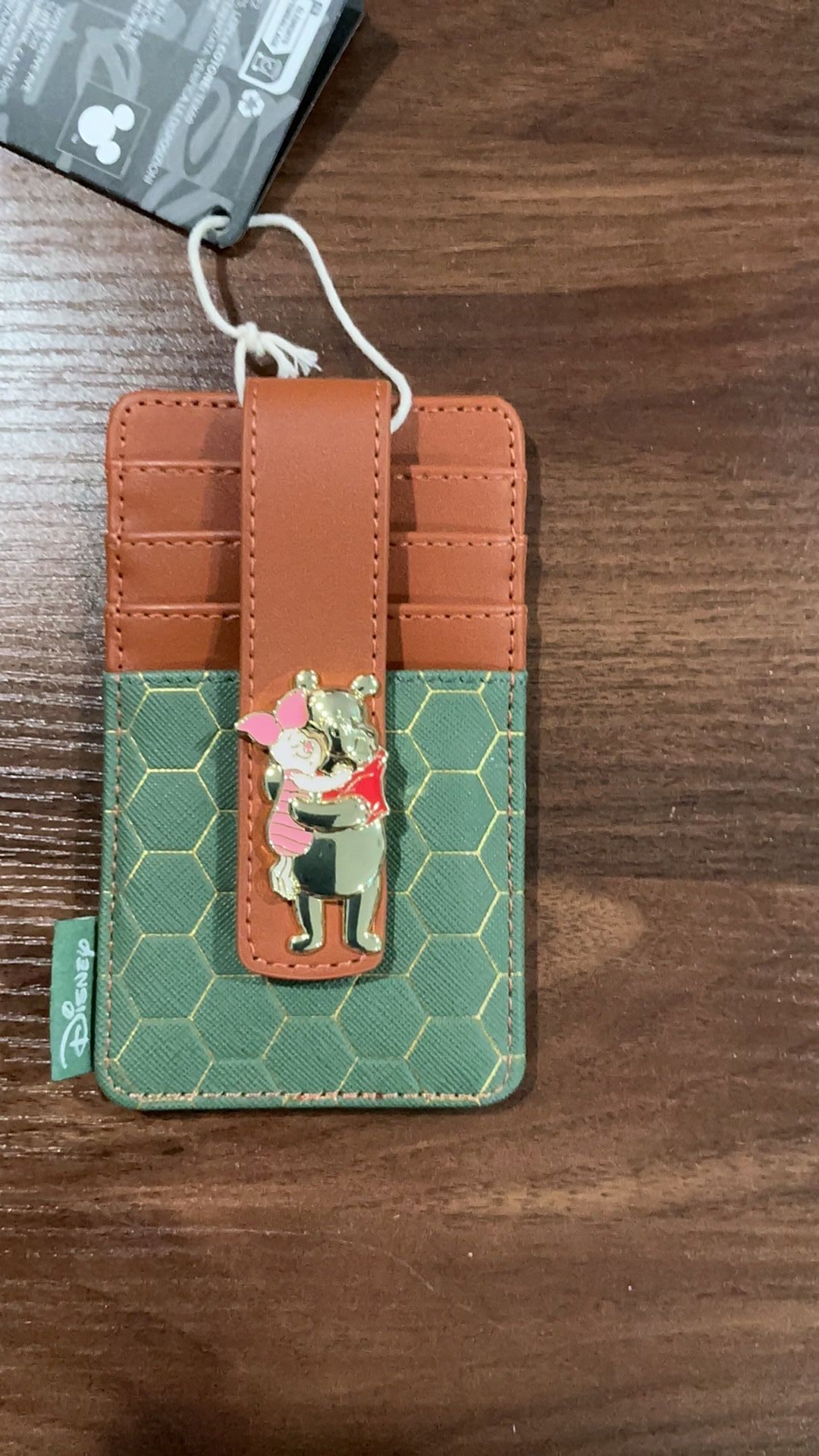 Winnie the Pooh card holder NWT