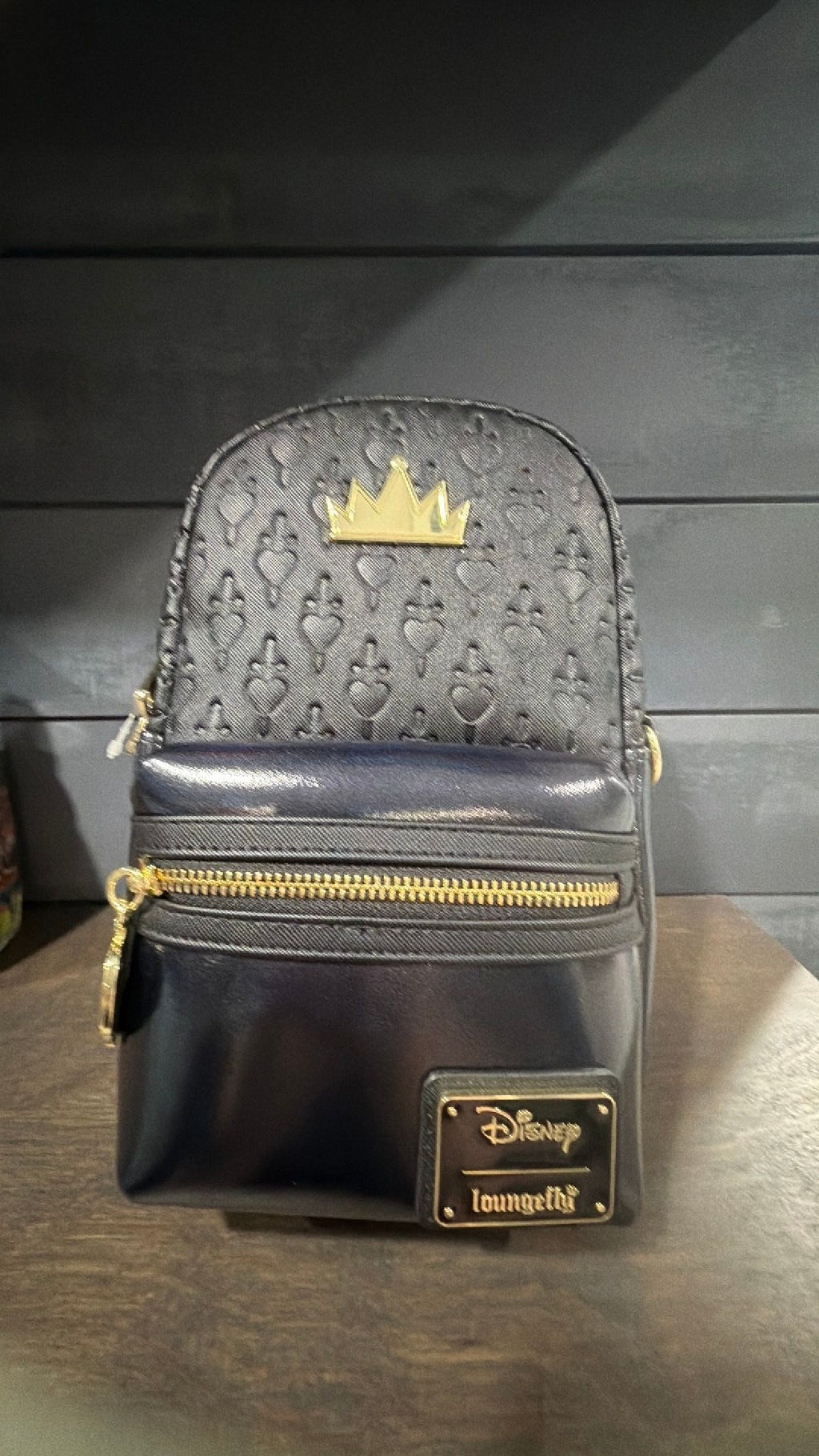 Snow White sling NWT